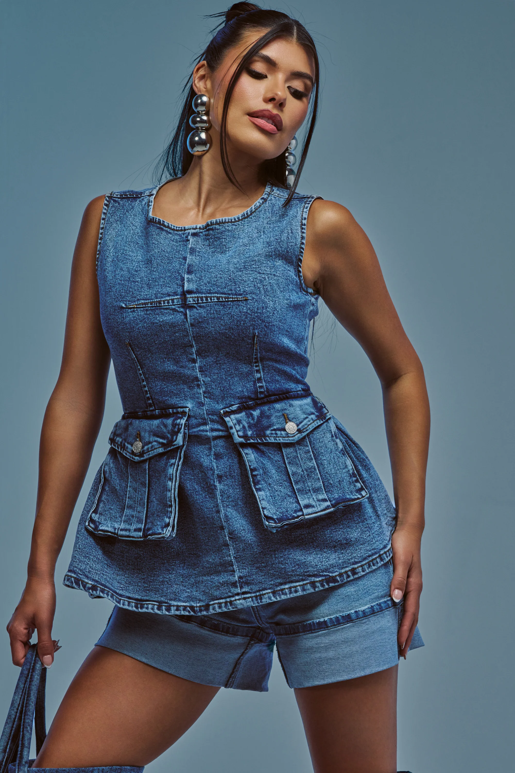 TURN AROUND BLOUSE IN MEDIUM BLUE DENIM - Akira Store
