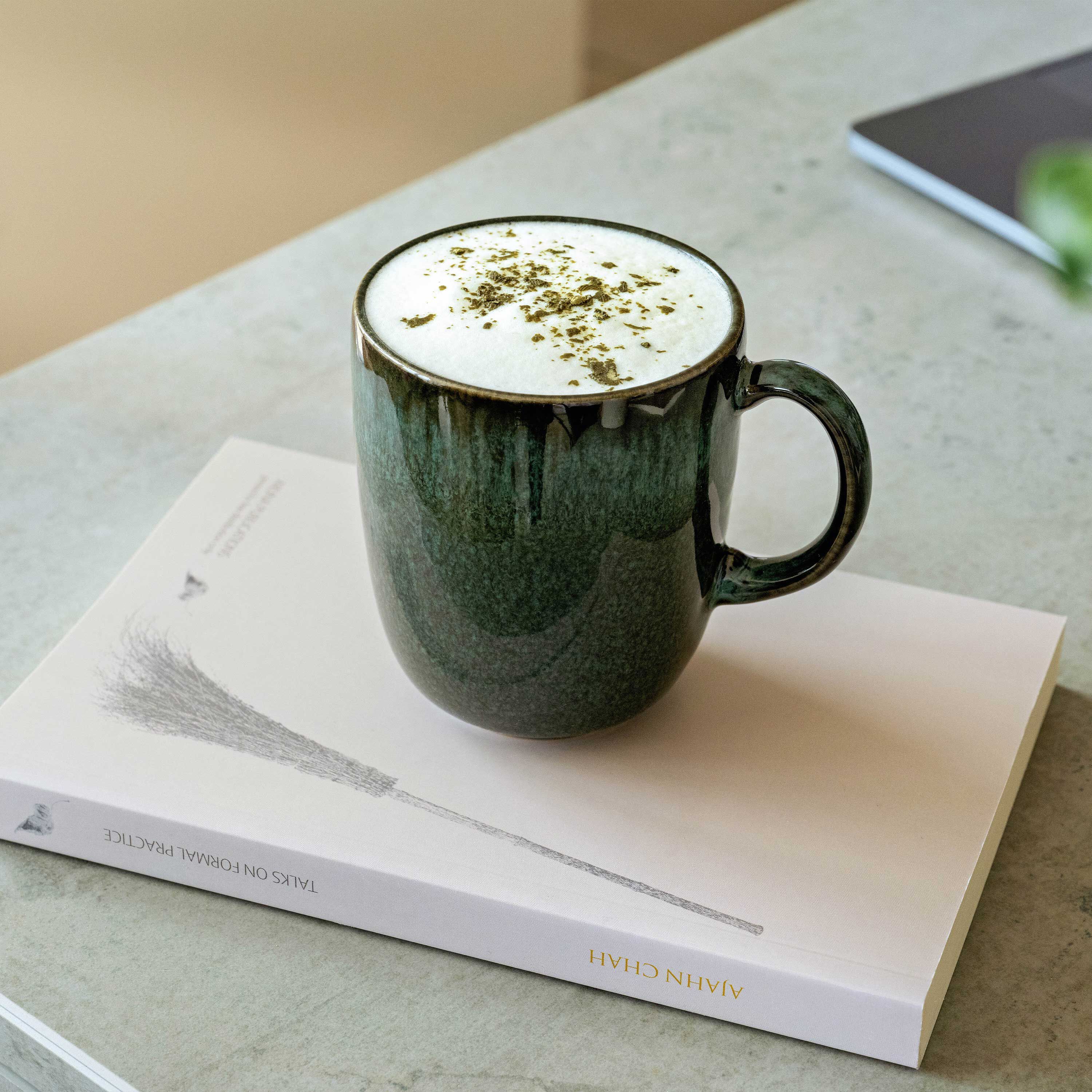 Lave Mug - Green, 13.6 oz, stoneware