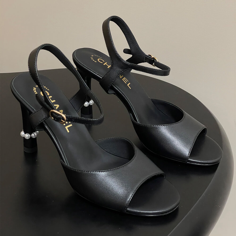 CHANEL Sandals