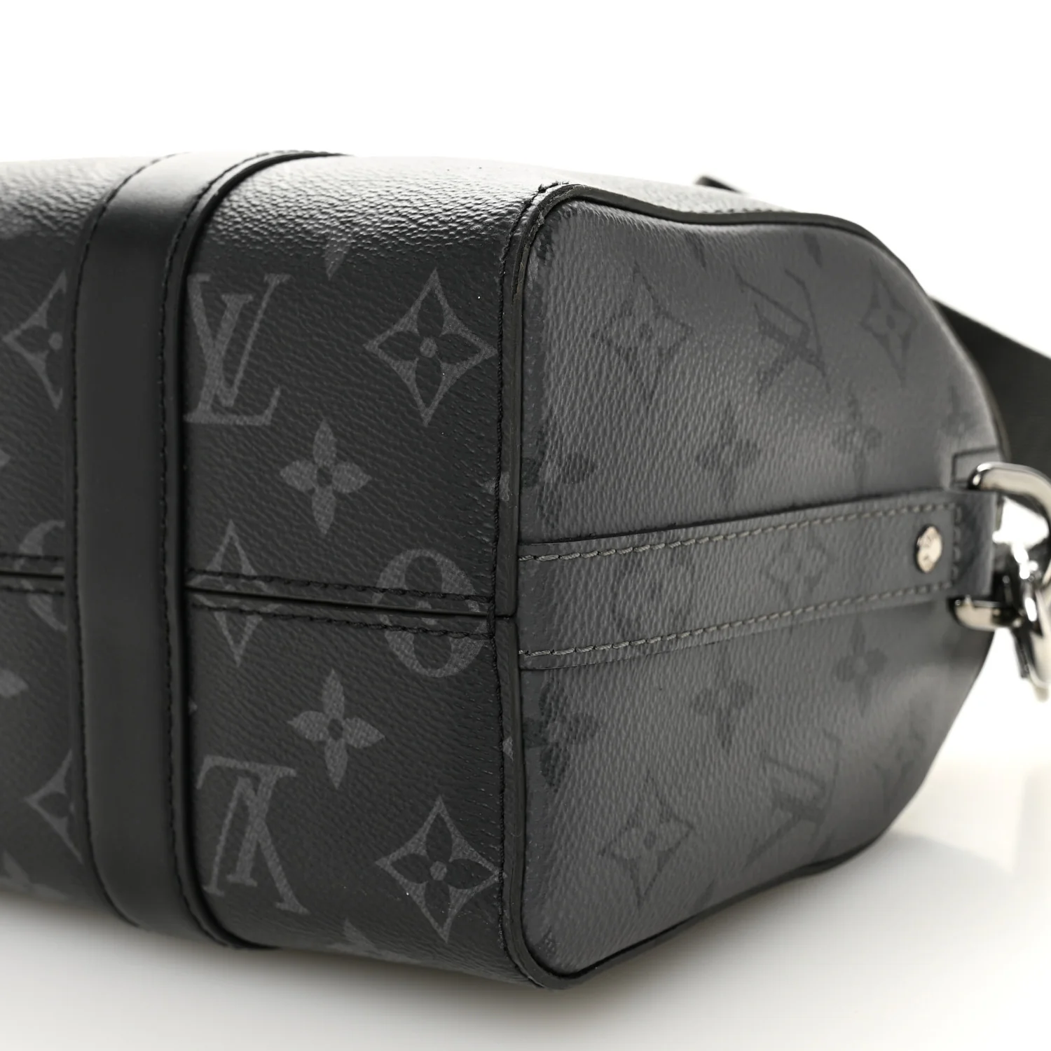 Reverse Monogram Eclipse City Keepall