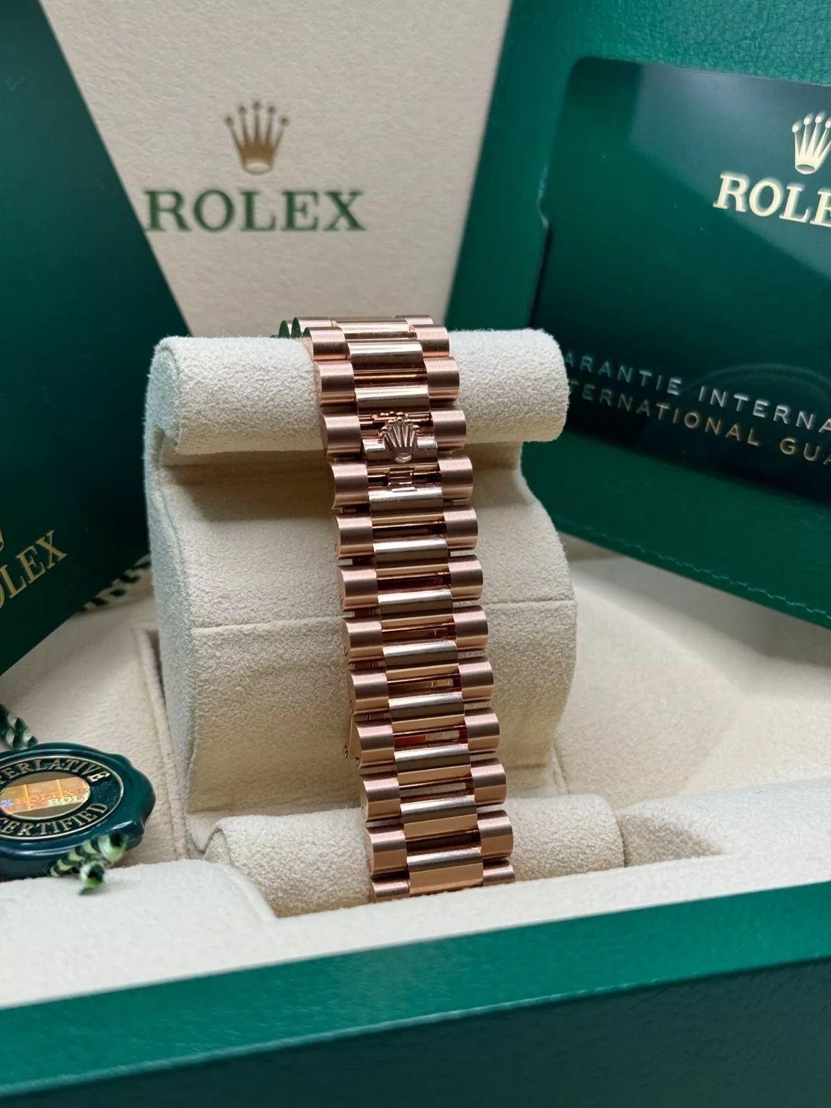 [Super Clone]RLX  Day-Date 40mm Sundust Diamonds Dial 228345rbr-0007【Super Clone】