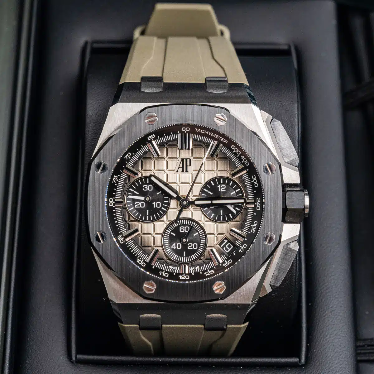 【Super Clone】Audemars Piguet Royal Oak Offshore Watch 43mm 26420SO.OO.A600CA.01