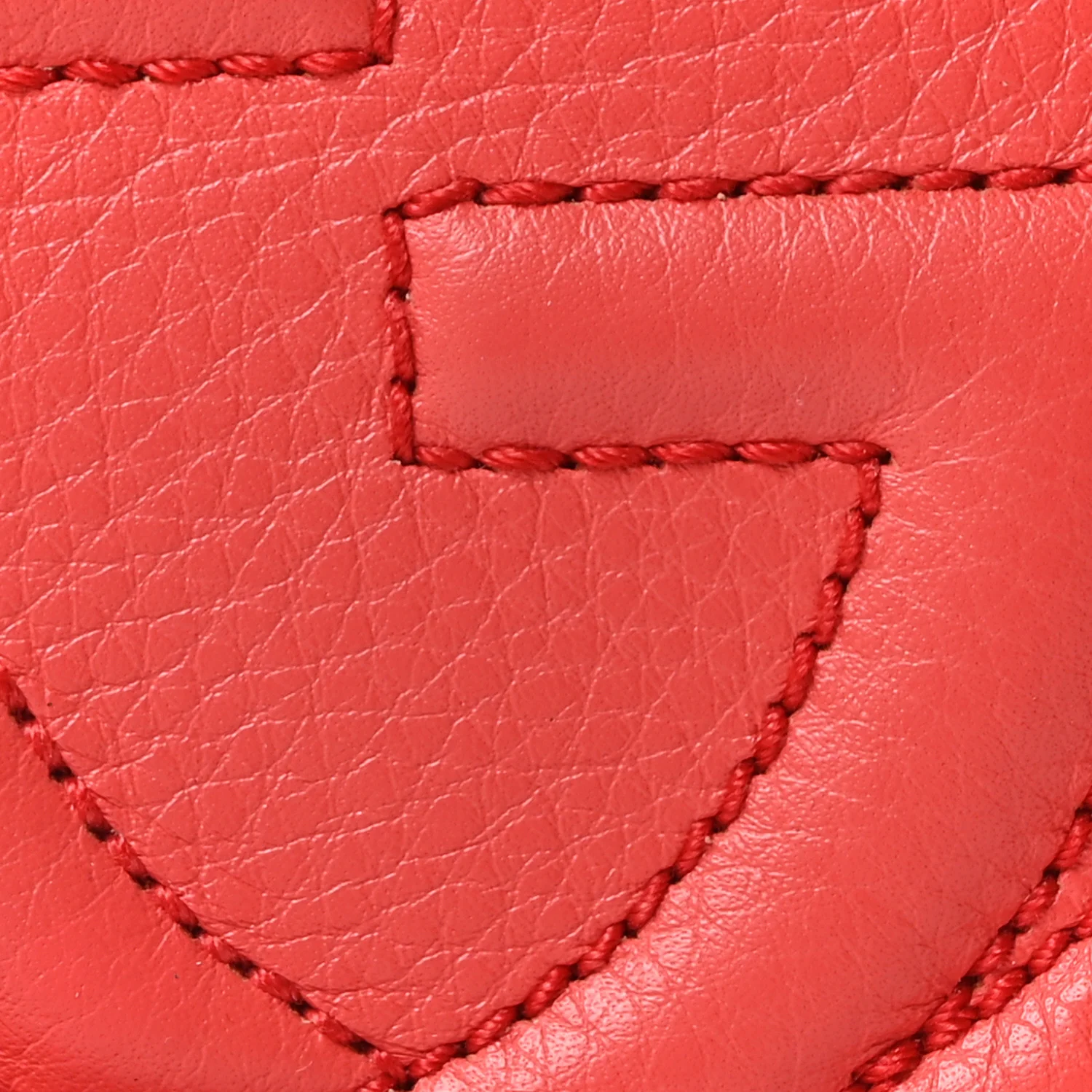 Pebbled Calfskin Small Soho Disco Bag Tabasco Red