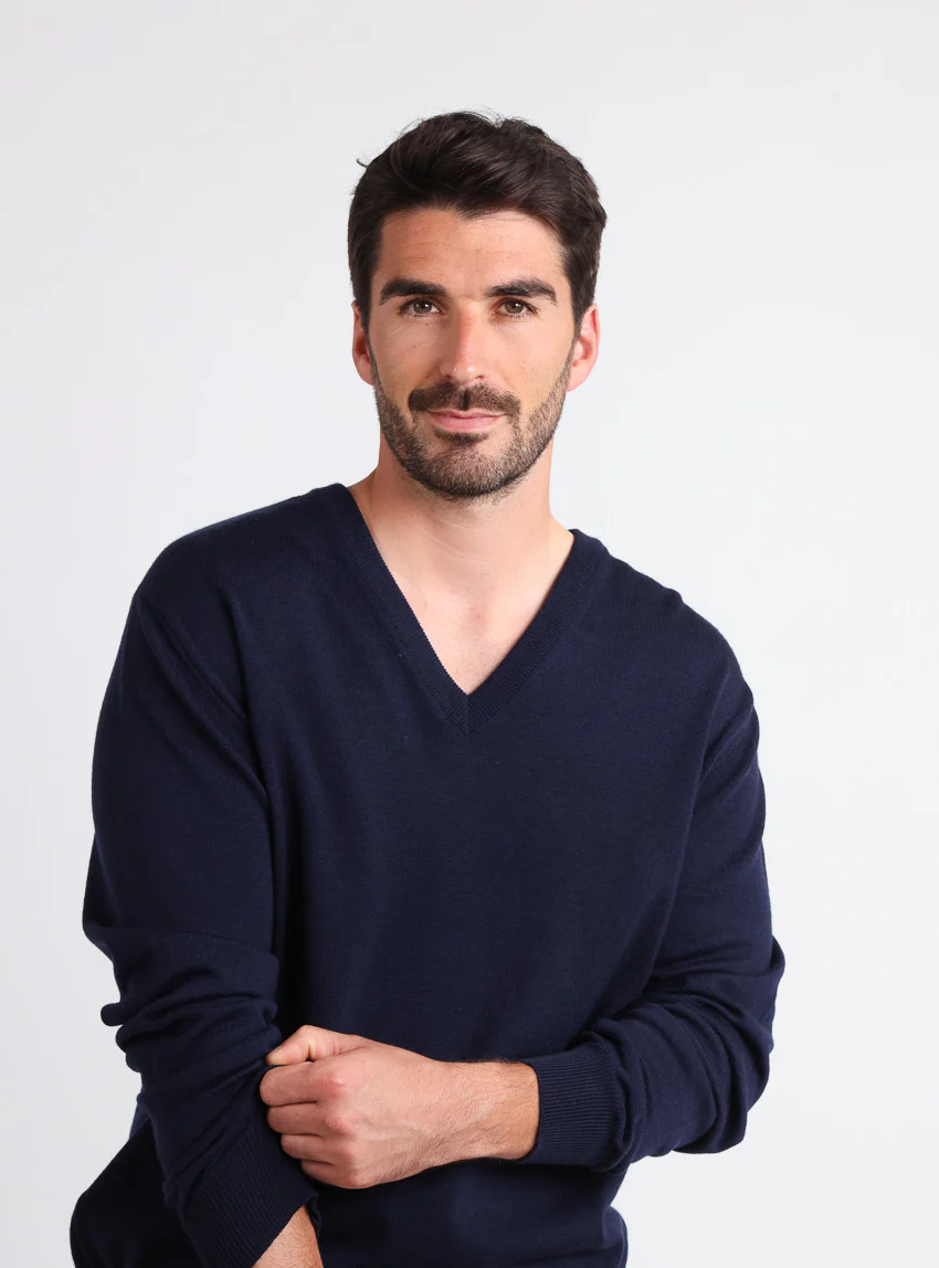 Pull homme col V 100% laine mérinos bleu marine