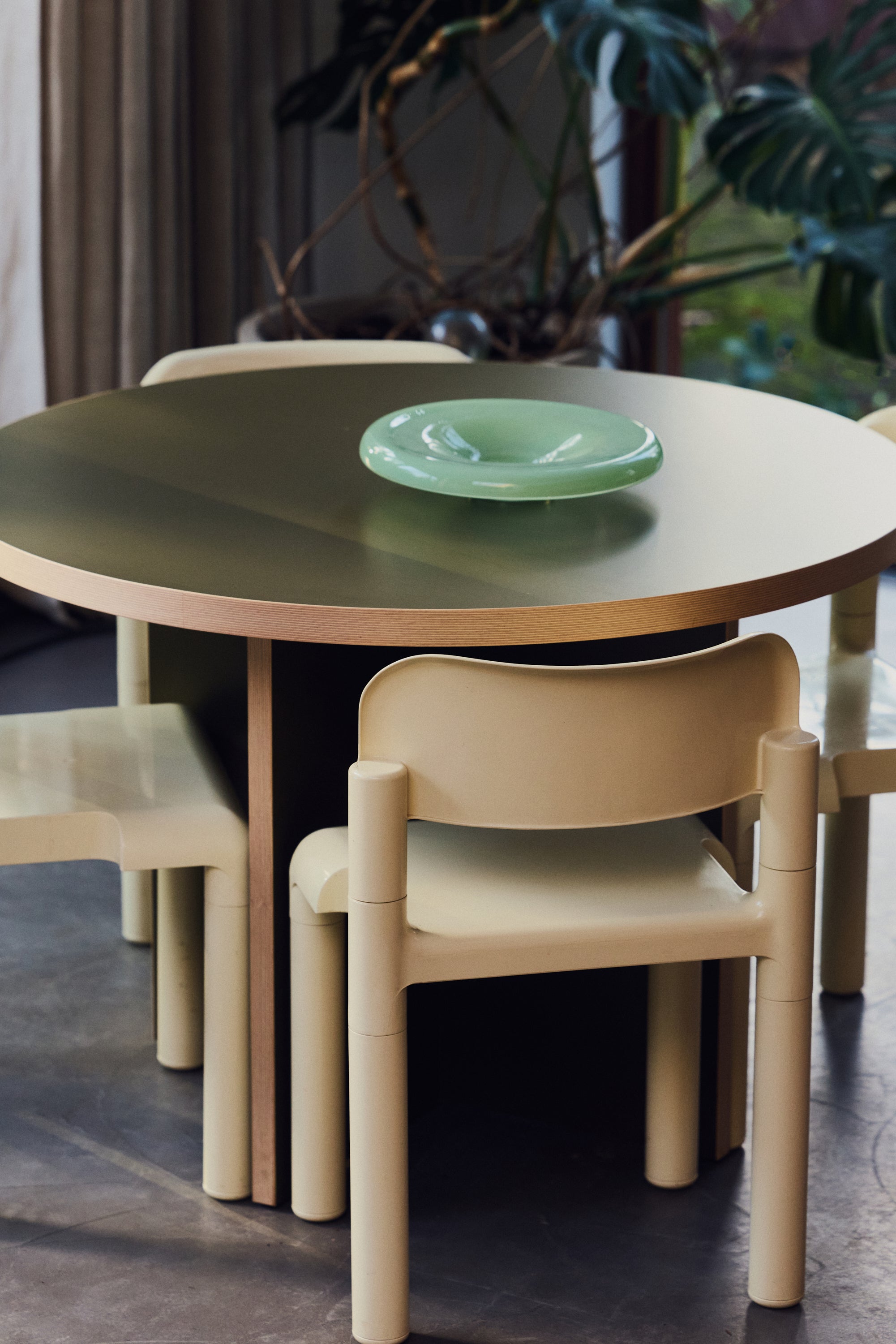 HKliving Dining Table Eettafel - Ø 110 cm - Forest