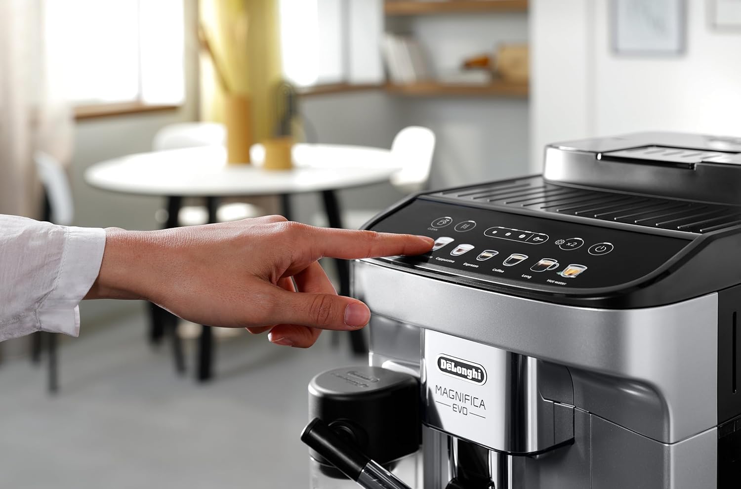 De'Longhi Magnifica Evo ECAM 292.81.B Volautomatische koffiemachine met LatteCrema melksysteem, 7 directe selectieknoppen voor cappuccino, espresso en andere koffiespecialiteiten, 2-kops functie, zwart