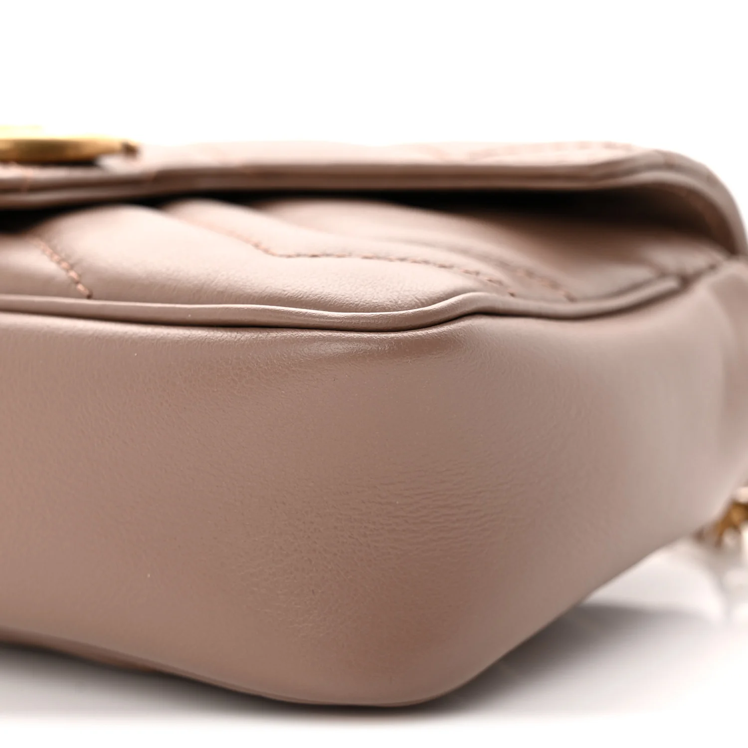 Calfskin Matelasse Super Mini GG Marmont Shoulder Bag Porcelain Rose