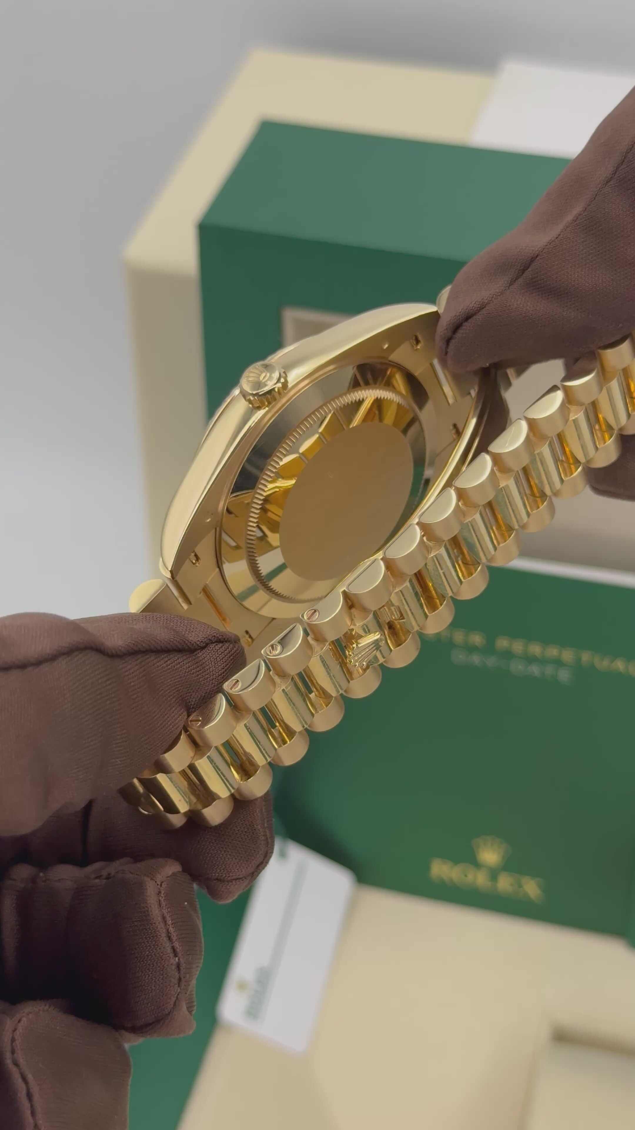 2023 ロレックス デイデイト 40mm 228238 プレジデンシャル グリーンダイヤルRolex