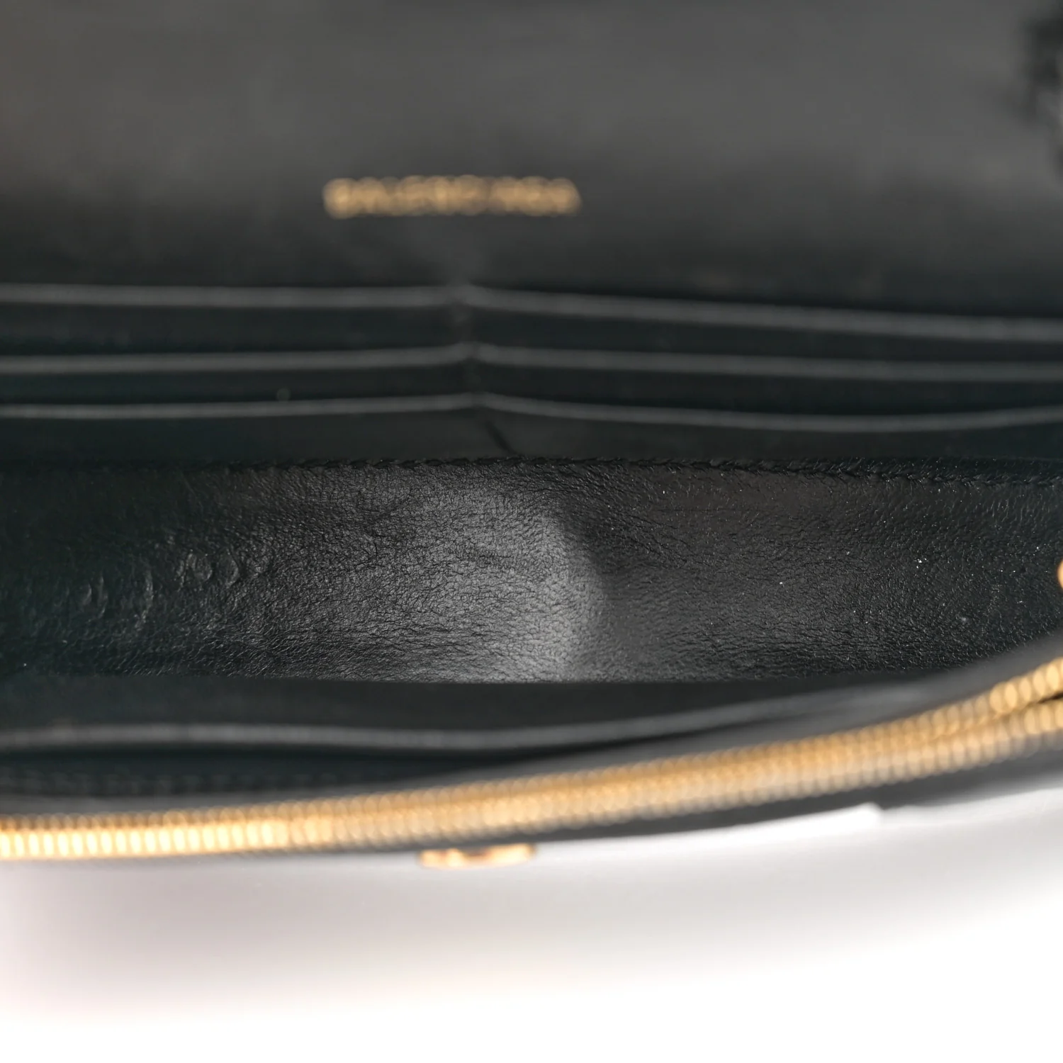 Shiny Calfskin Crocodile Embossed Hourglass Chain Bag Black