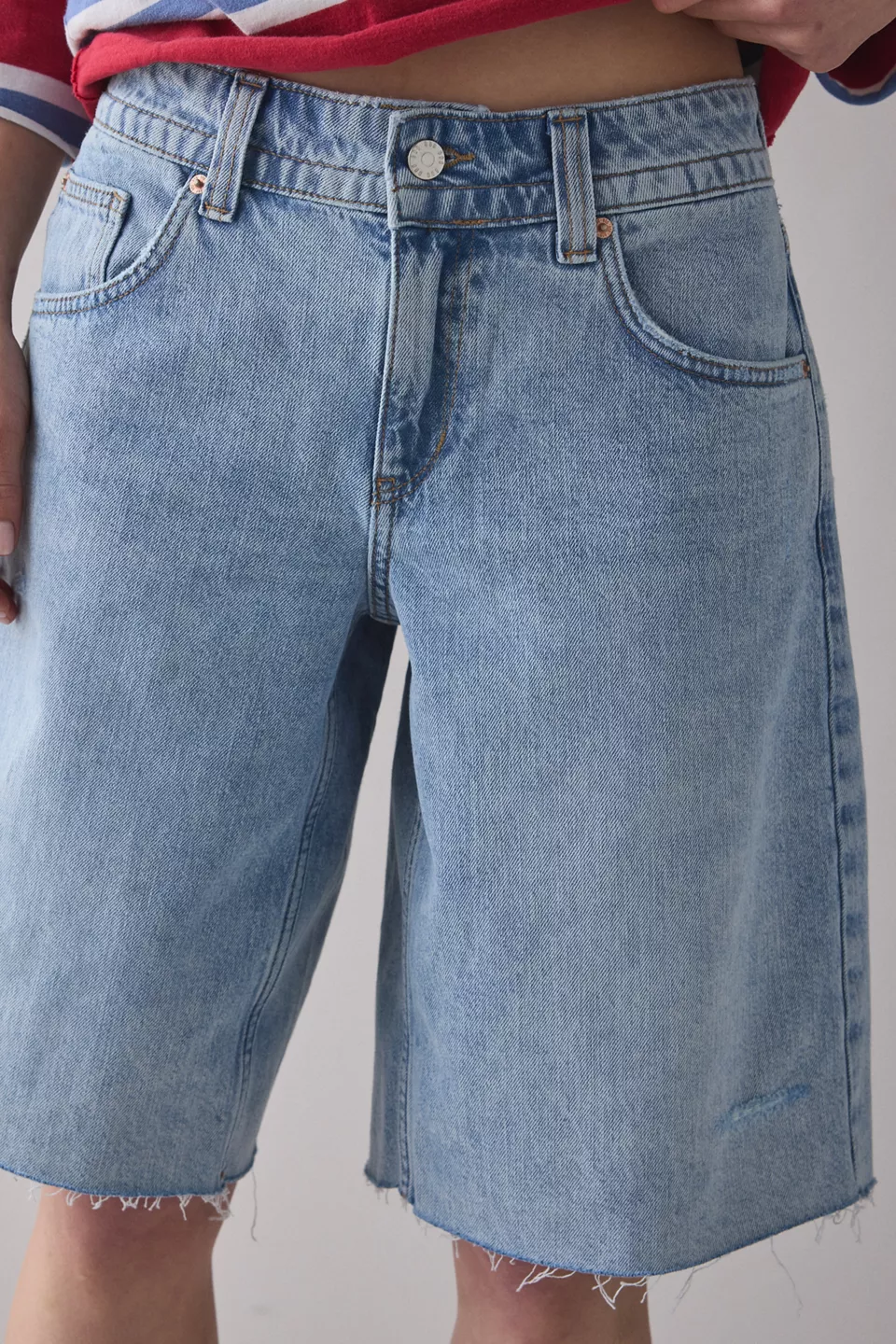 BDG Front Runner Mid-Rise Baggy Jorts - Cactus Wash
