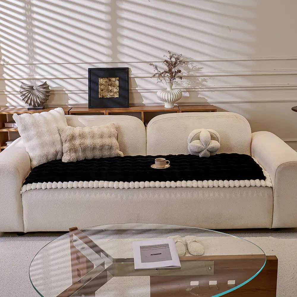 Soft Faux Rabbit Plush Thick Skin-Friendly Non-Slip Couch Cover