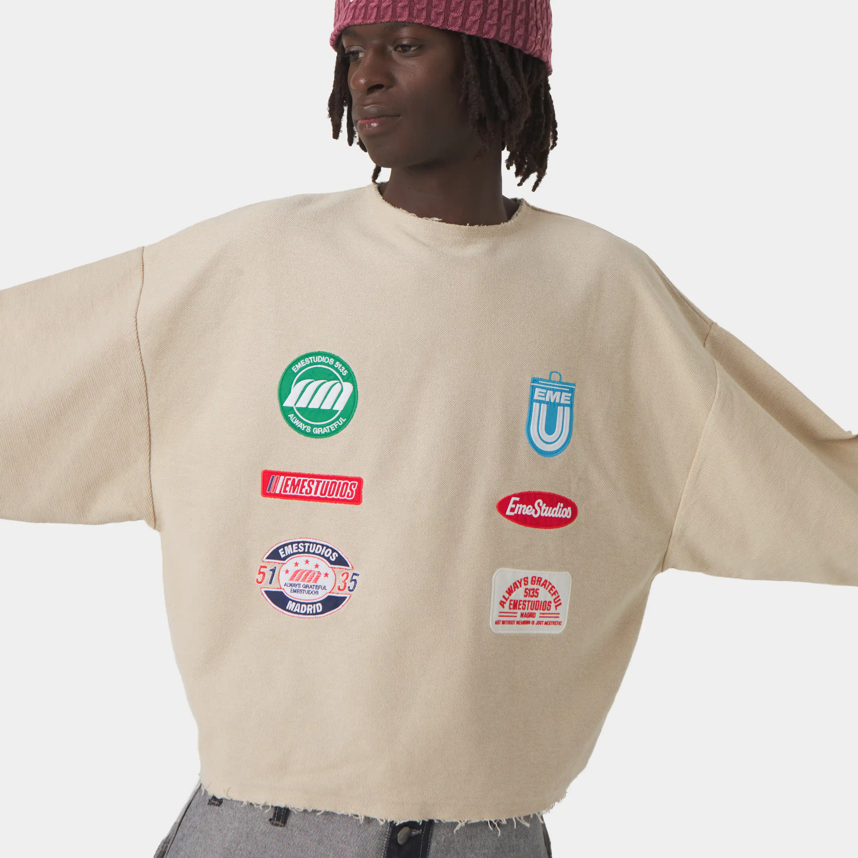 Patches Sand Oversized Crewneck