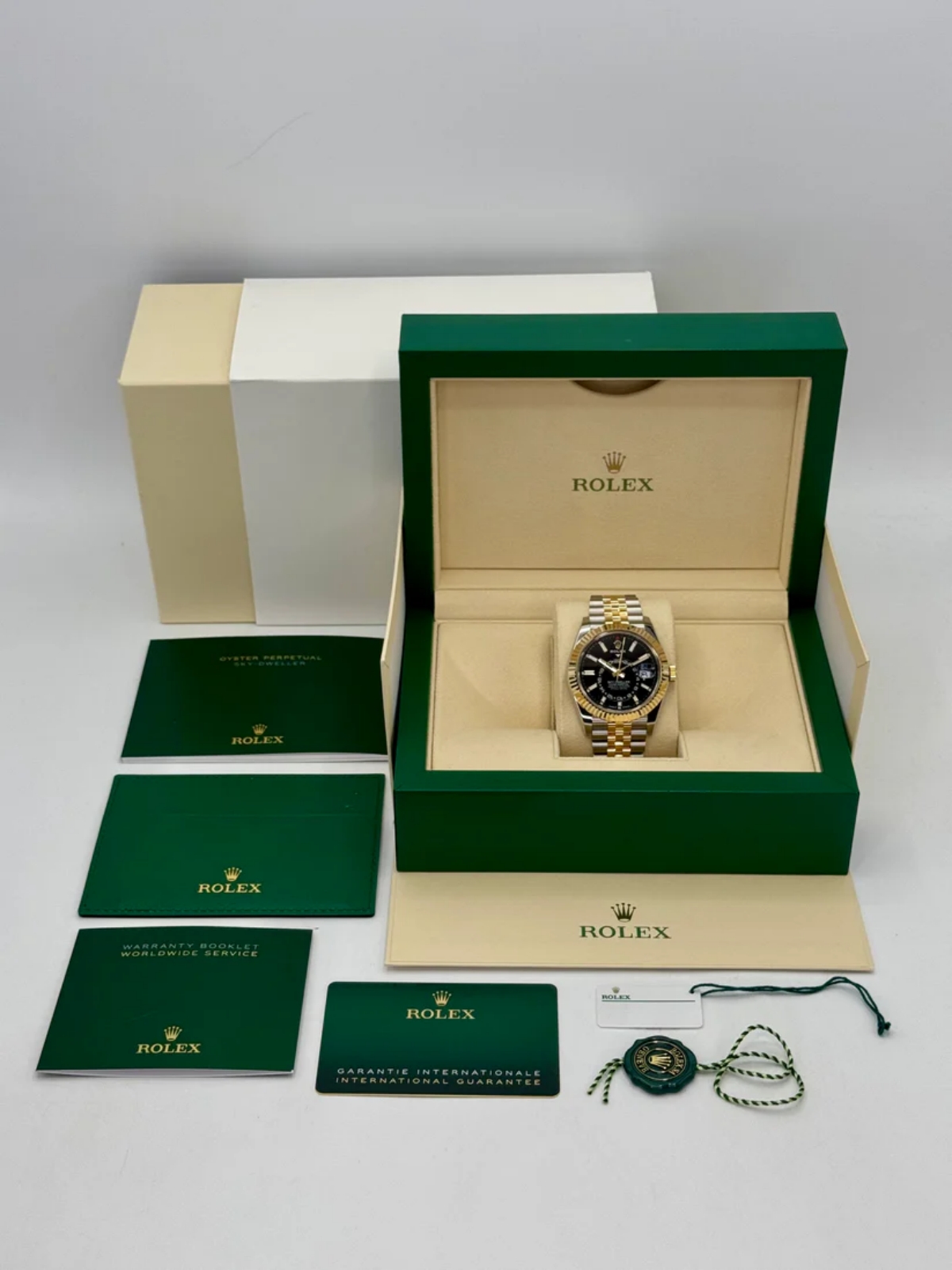 [Super Clone]RLX  Sky-Dweller 42mm Two-Tone Yellow Gold Black Dial Jubilee - 336933 - New 2025