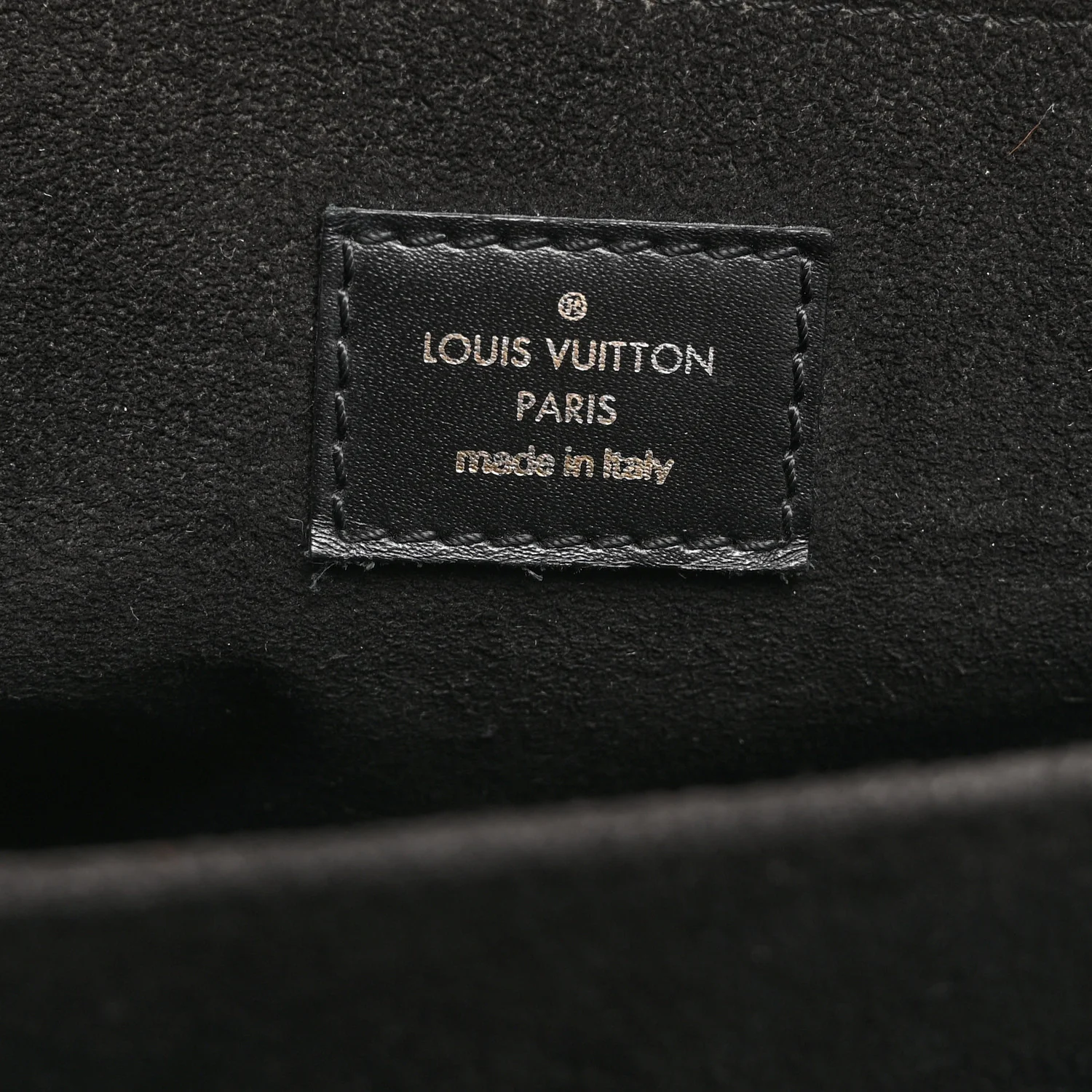 Reverse Monogram Pochette Metis