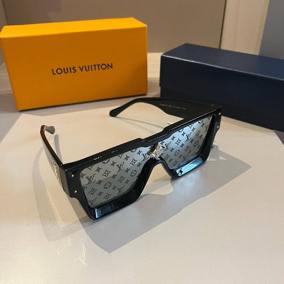 ☆Louis Vuitton☆ サイクロンシリーズ ブラックフレーム サングラス
