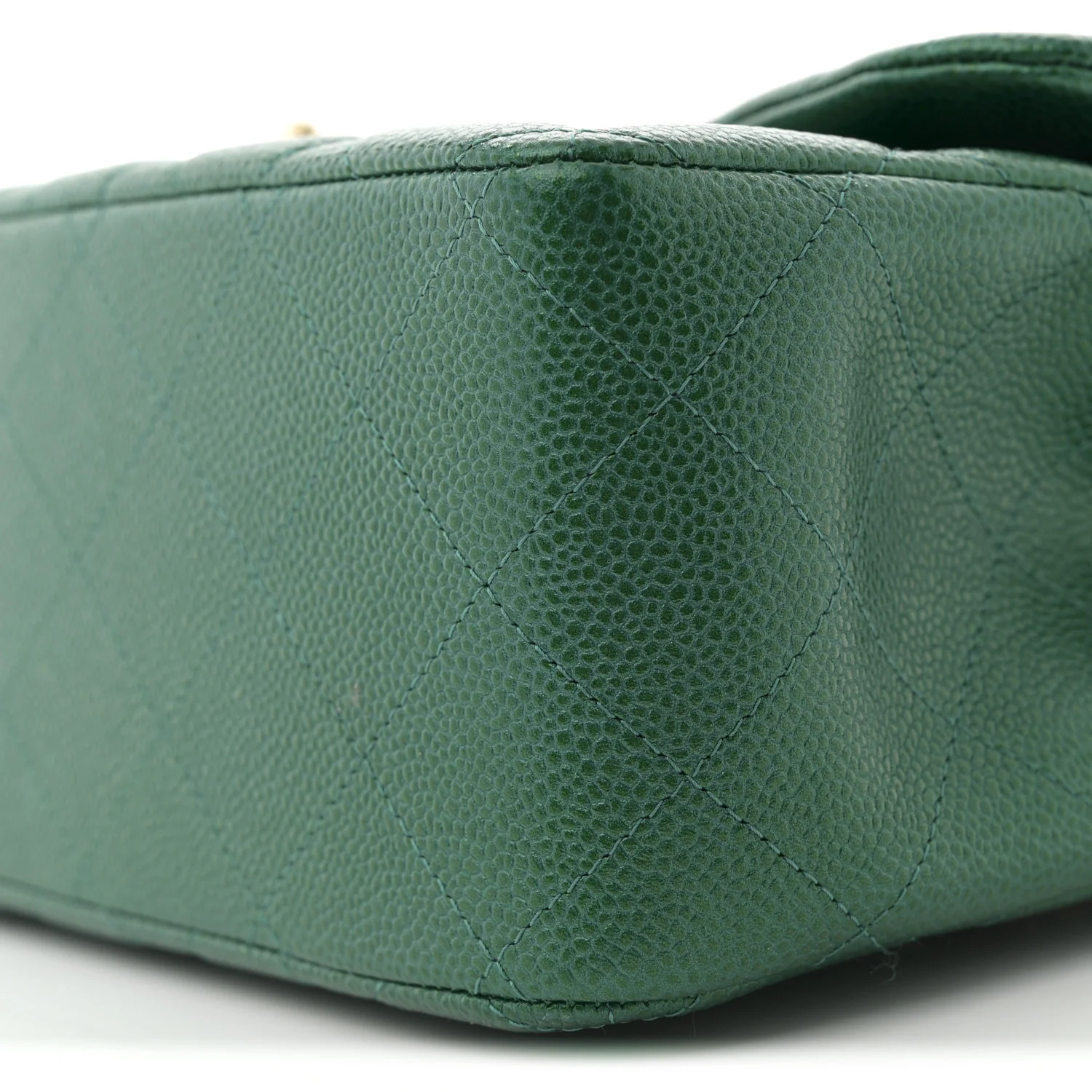 Metallic Caviar Quilted Jumbo Double Flap Green