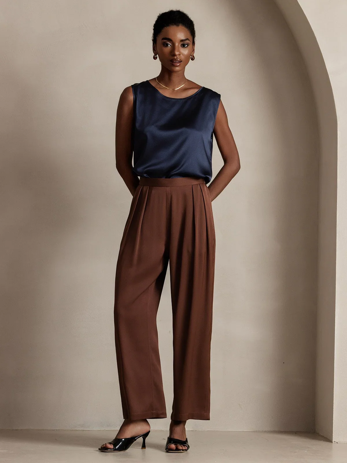 Women's 22Momme Silk High Waist Wide Leg Tapered Pleated Cropped Pants