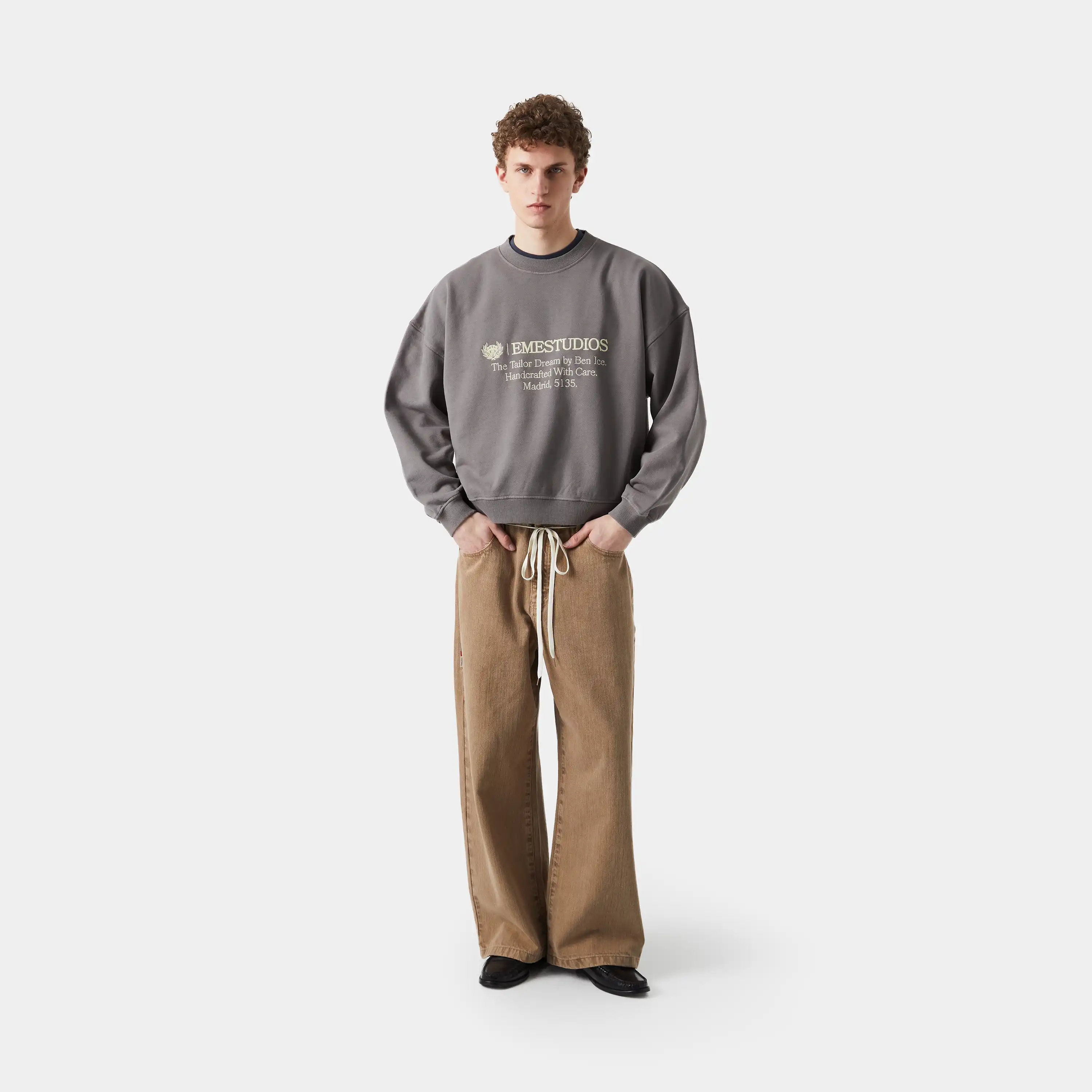 Institution Laurel Oversized Crewneck