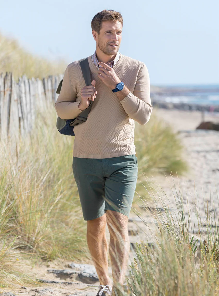 Pull homme col V chevrons en coton Beige Sable Chaud