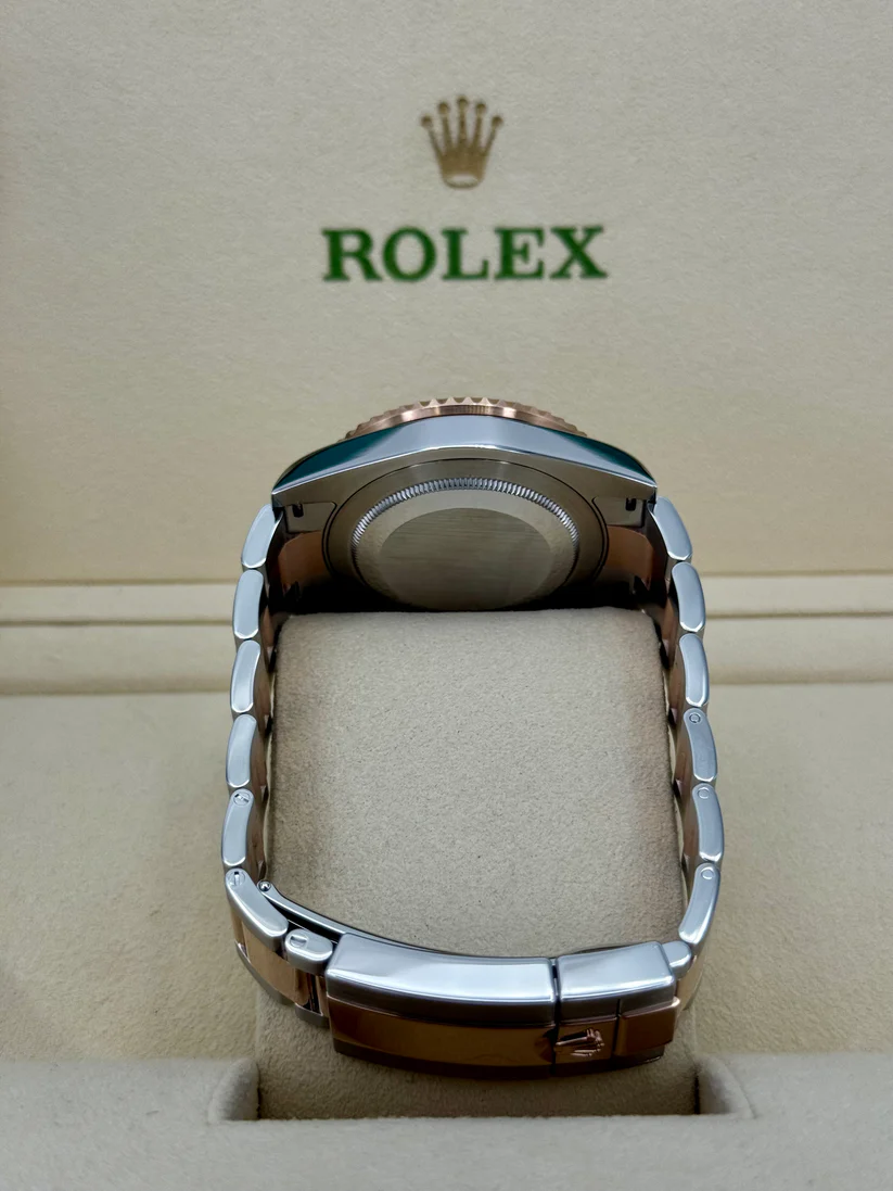 [Super Clone]RLX GMT Master Il Pepsi 'OysterBracelet' Swiss Replica Watch|Ref 126711CHNR