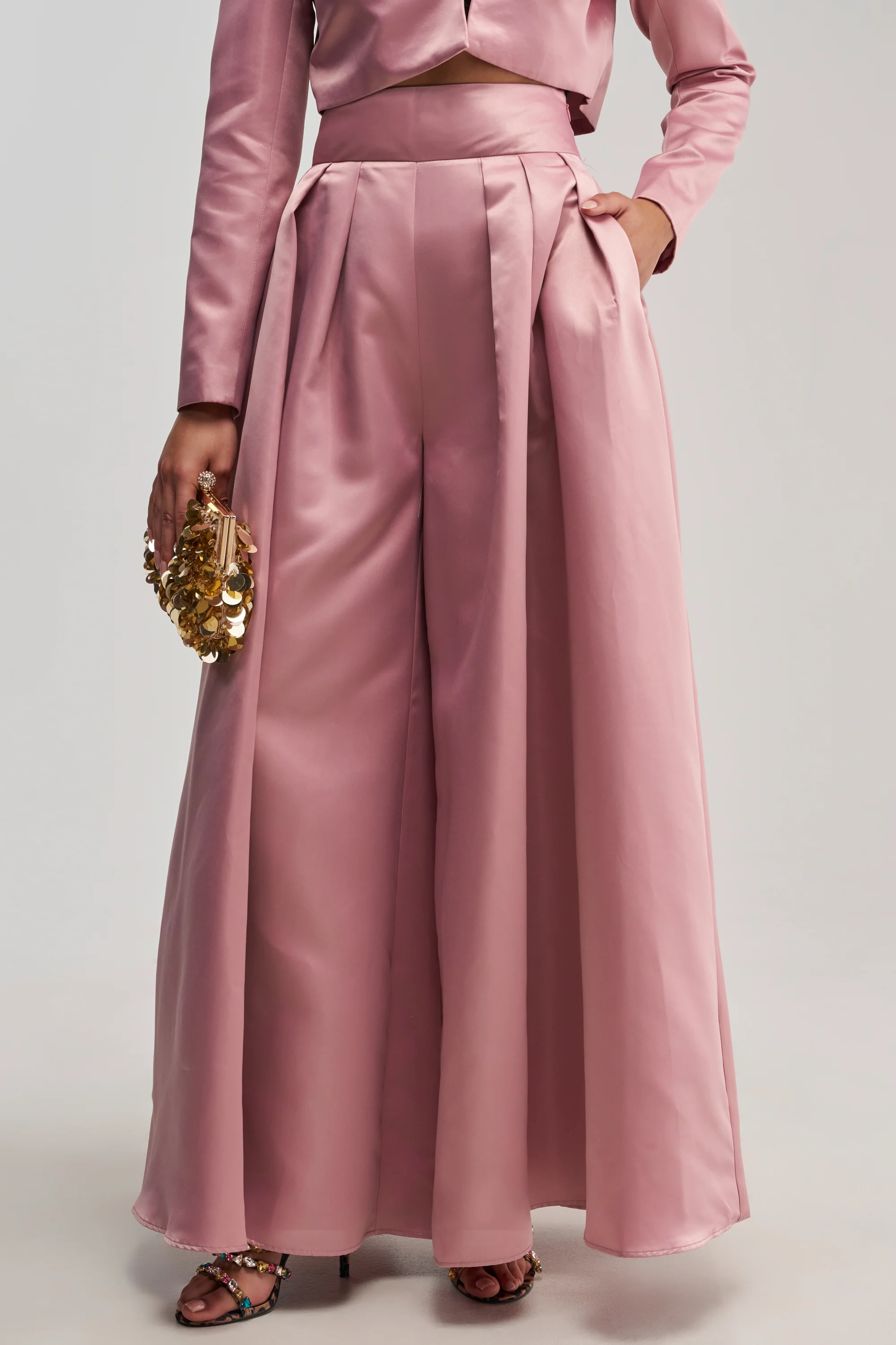 LILA SATIN TROUSER IN MAUVE - Akira Store