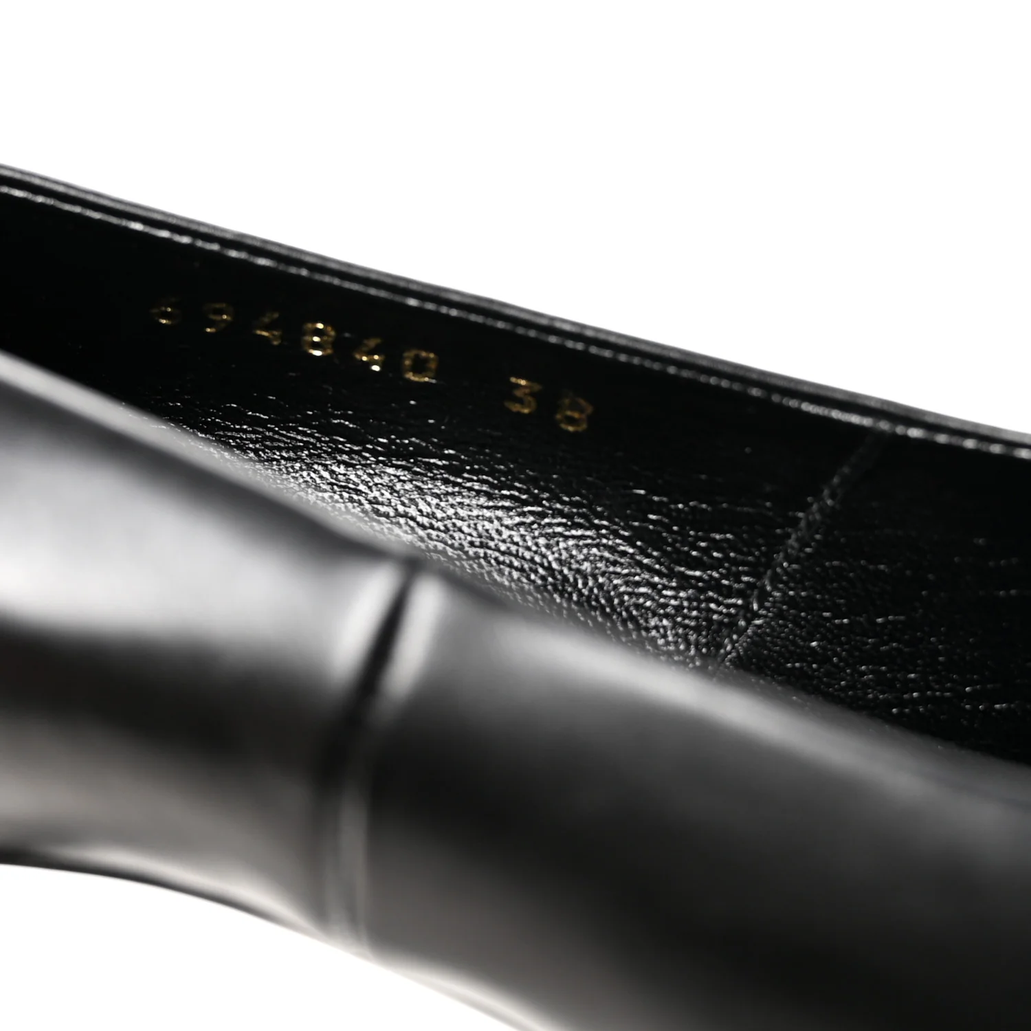 Distressed Calfskin Odeon 100mm Pumps 38 Black