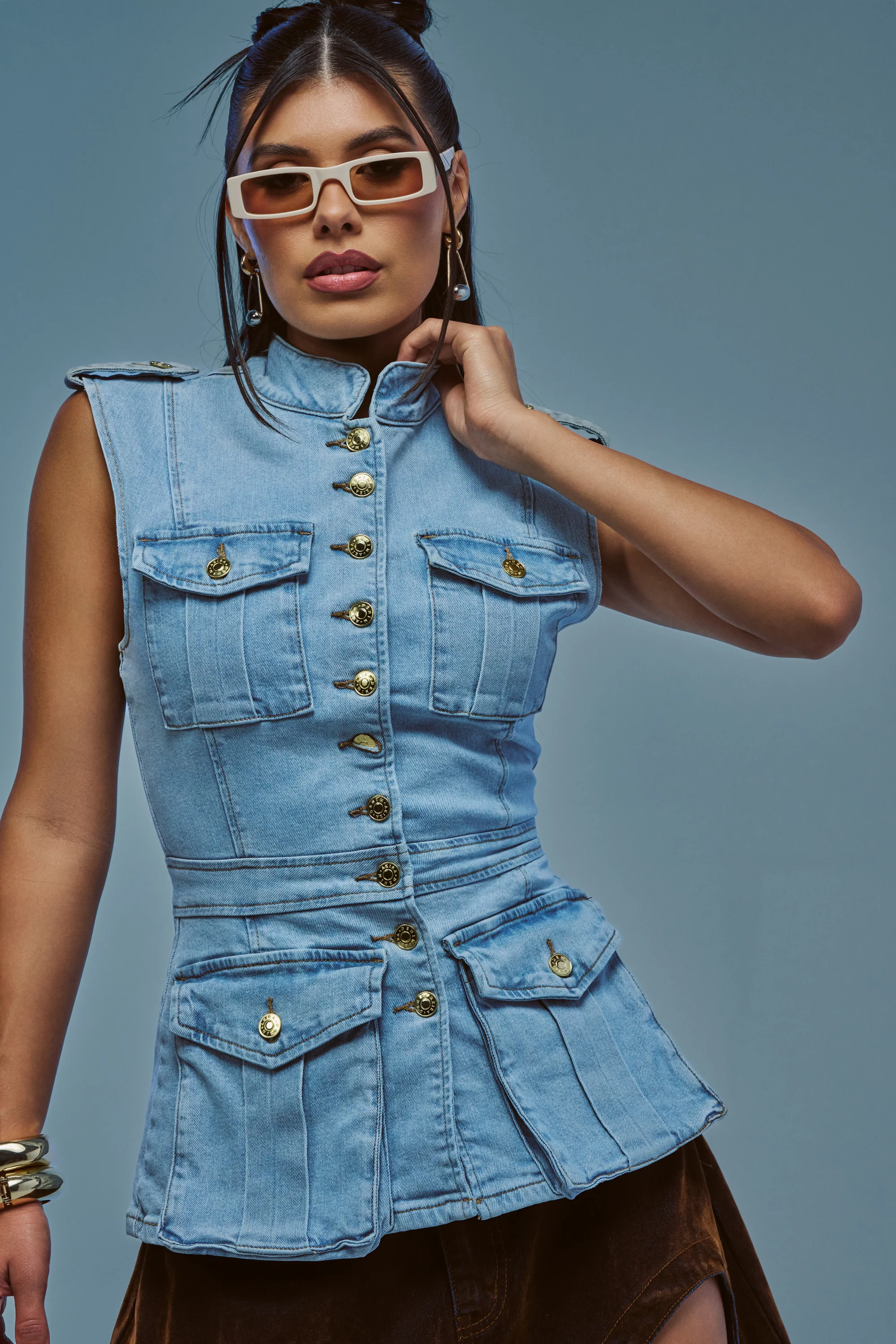 UMI STRETCH DENIM TOP IN LIGHT BLUE DENIM - Akira Store