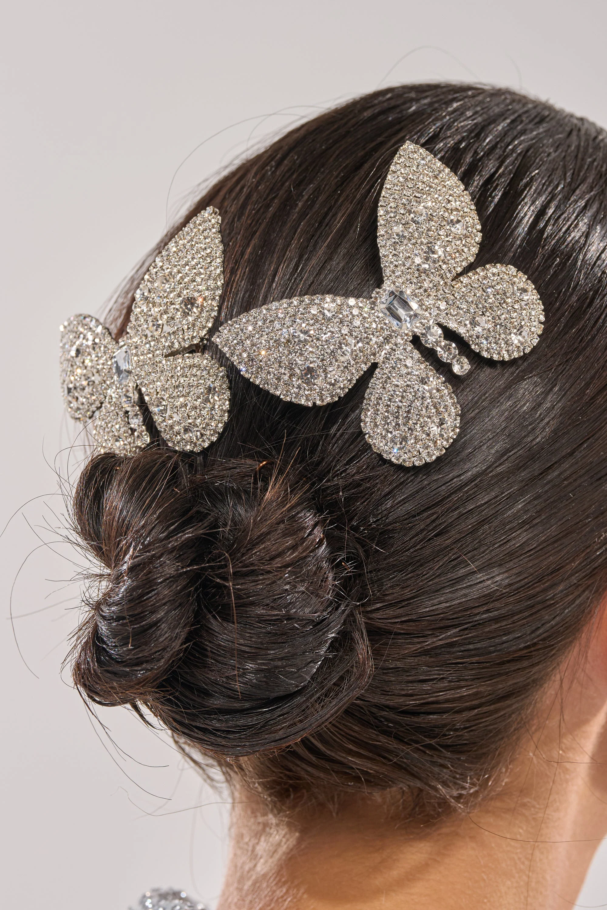 FLY AWAY HAIR CLIP SET - Akira Store