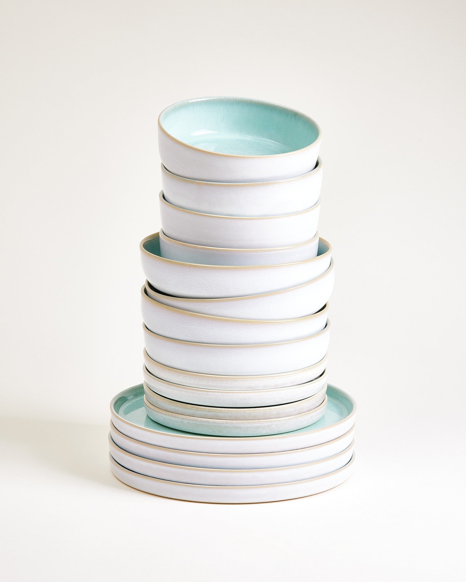 CORDOAMA - TABLEWARE SET MODERN MINT 16 PIECES