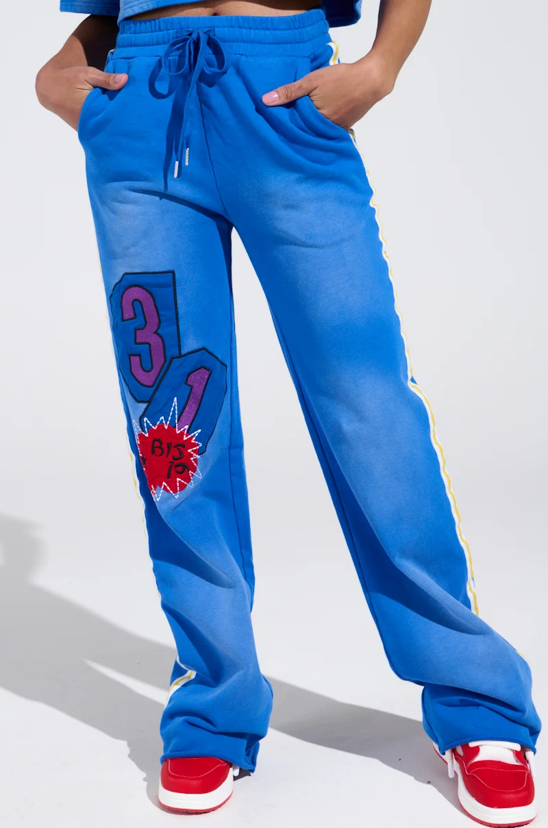 THREE ONE TWO WIDE LEG JOGGER - Akira Store