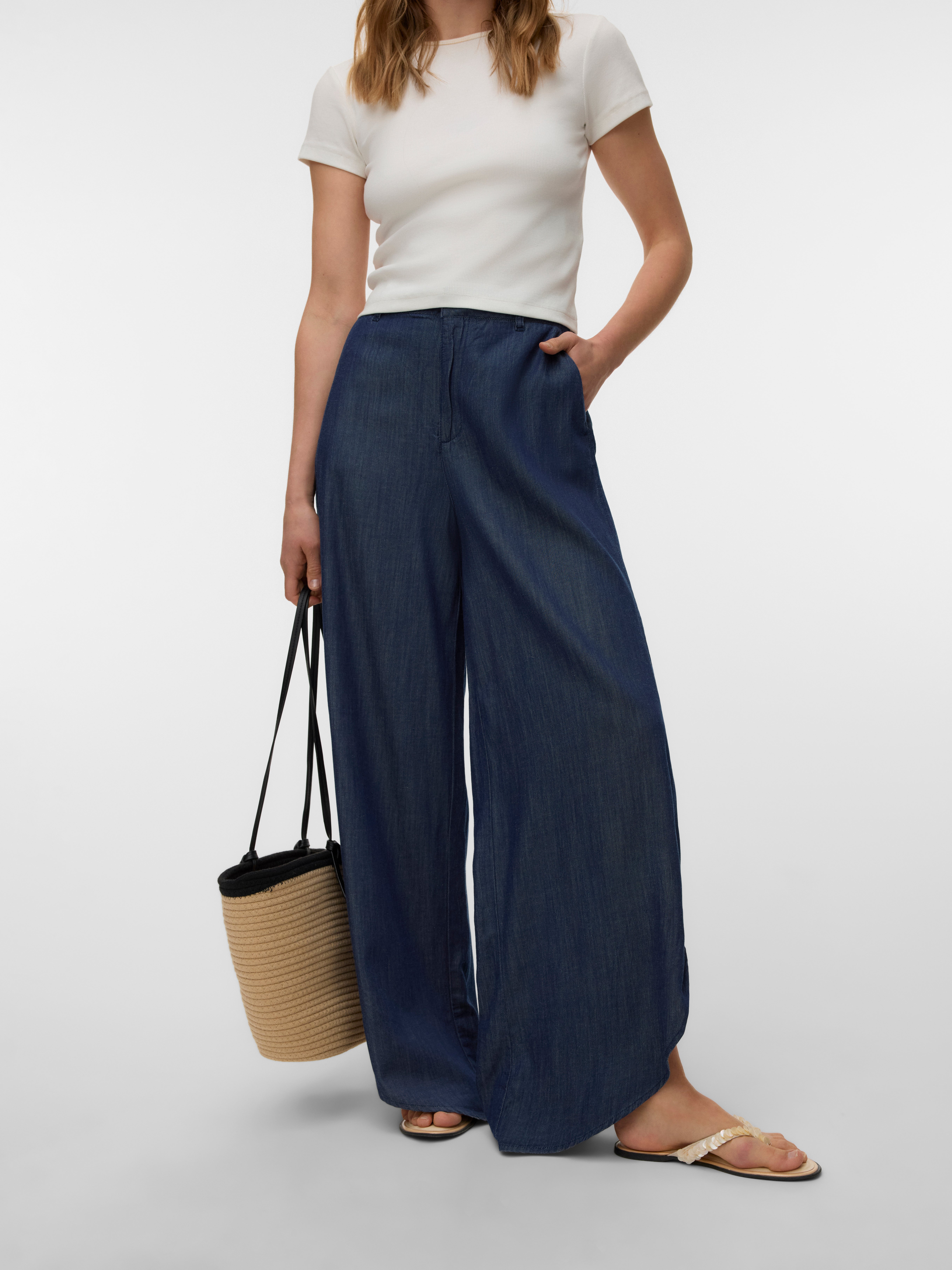 VERO MODA® AWFIA High rise Trousers