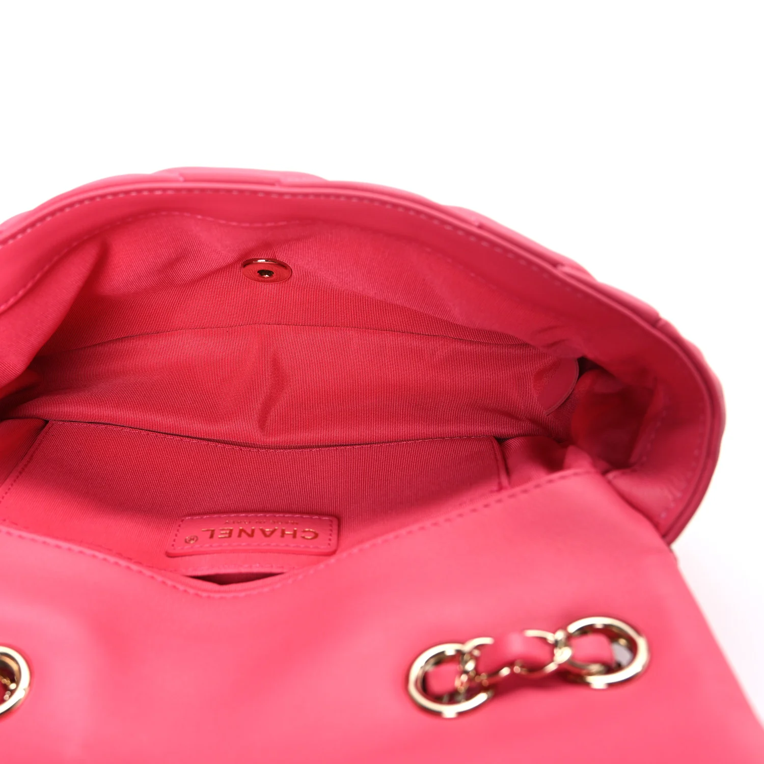 Calfskin Quilted Medium Bubbly Flap Pink