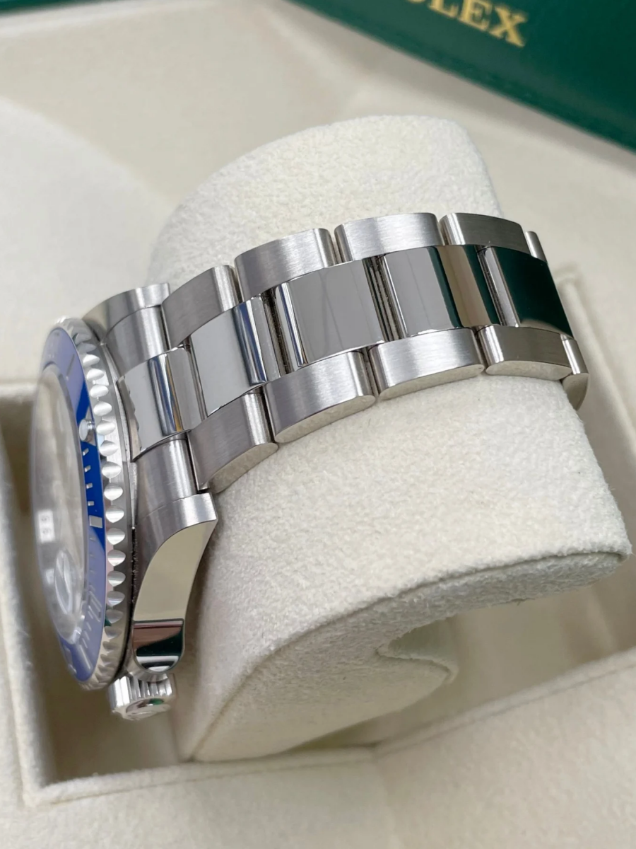 [Super Clone]Rolex White Gold Submariner Date Watch - The Blueberry - Blue Bezel - Black Dial (Ref # 126619LB)
