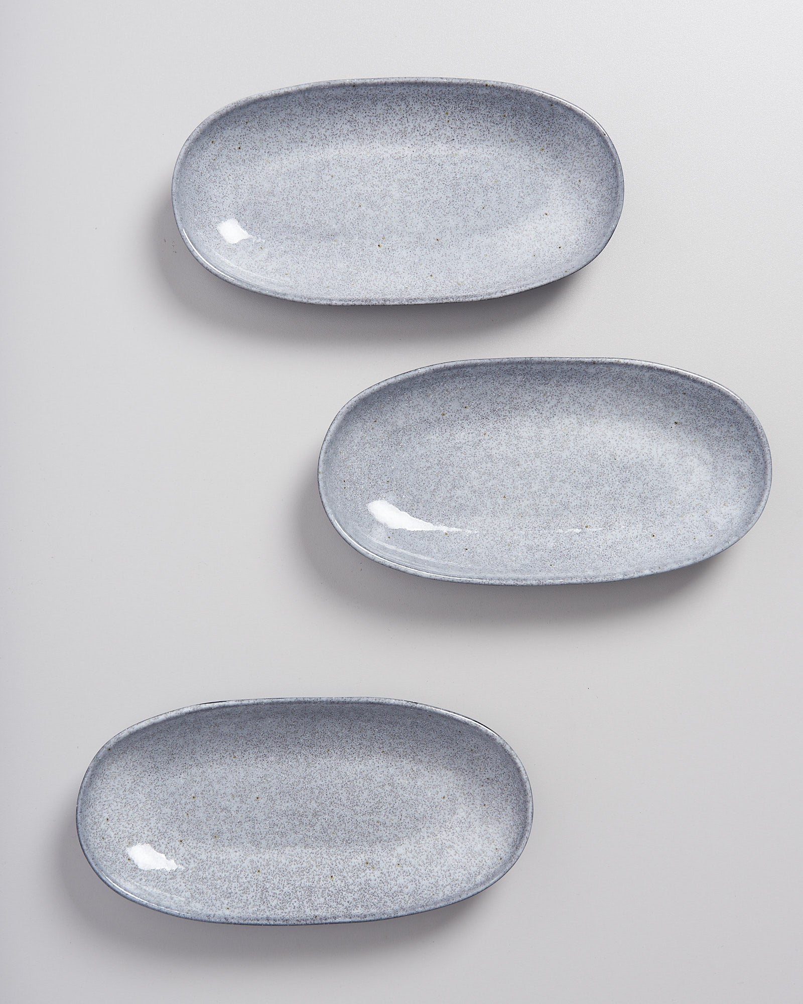 MAE - SERVING PLATTER M GRAY