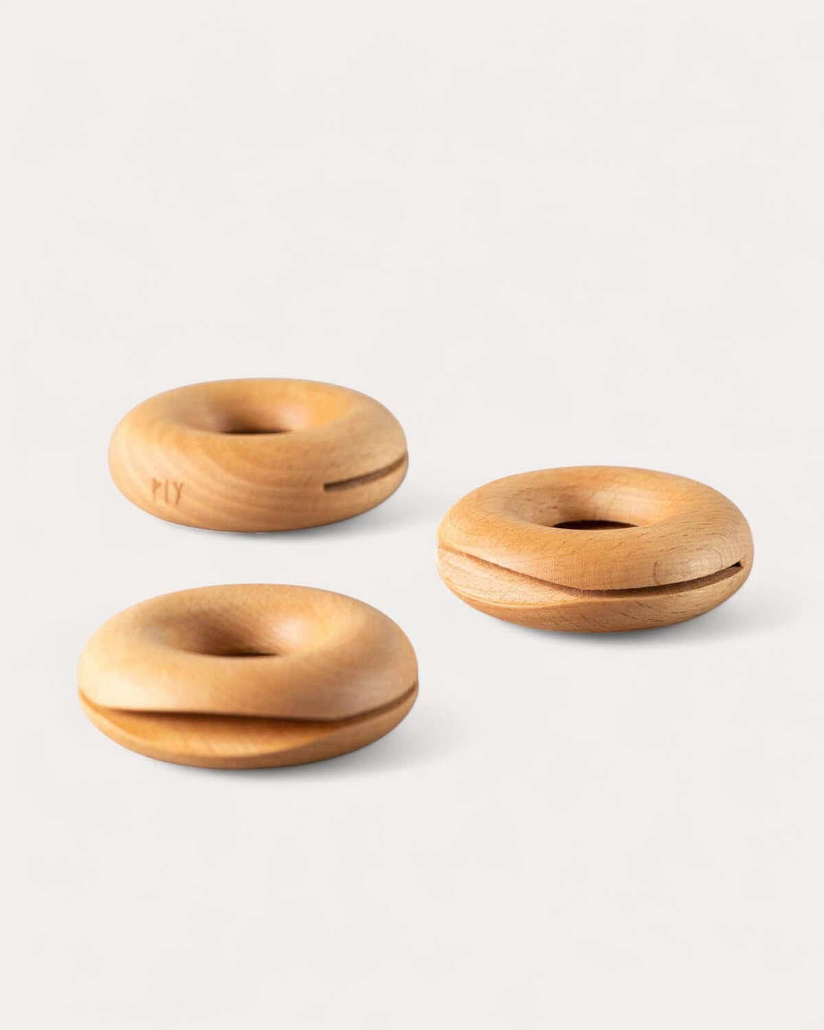Piy - Set 3 Pinzas de Madera Piy