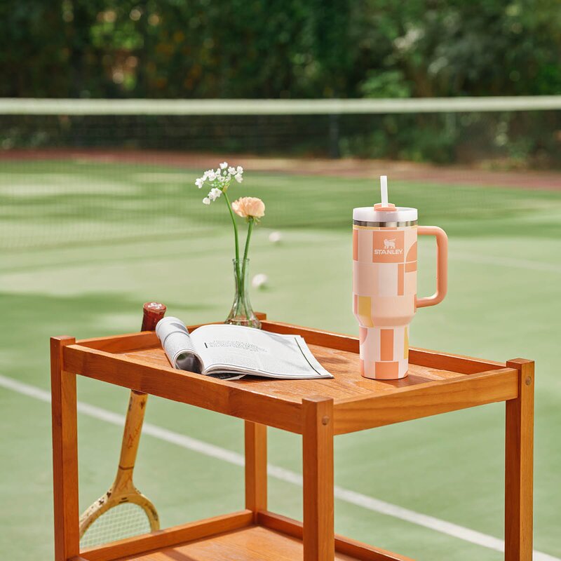 Stanley Quencher Tumbler 1,18 L apricot court geo