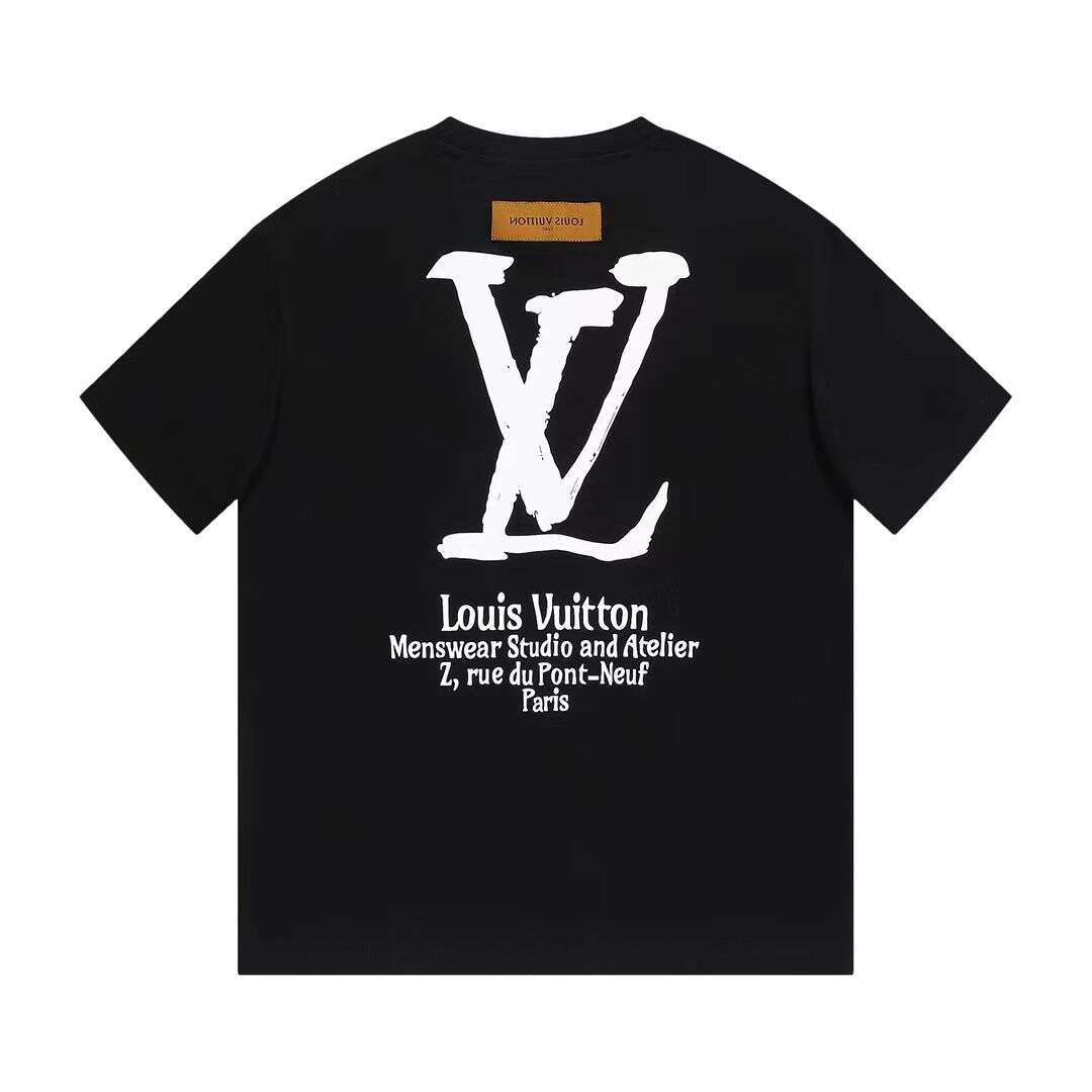 【Louis Vuitton】（ルイヴィトン）男女兼用、ご好評に付き再入荷！Tシャツ