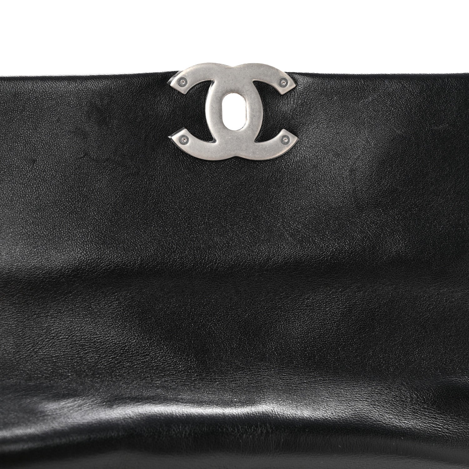 Lambskin Quilted Medium Chanel 19 Flap Black