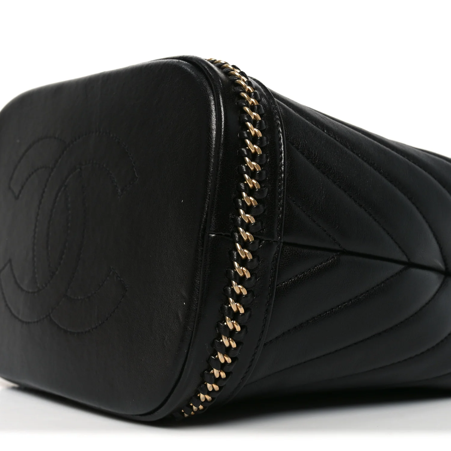 Sheepskin Chevron Quilted Drawstring Bag Black