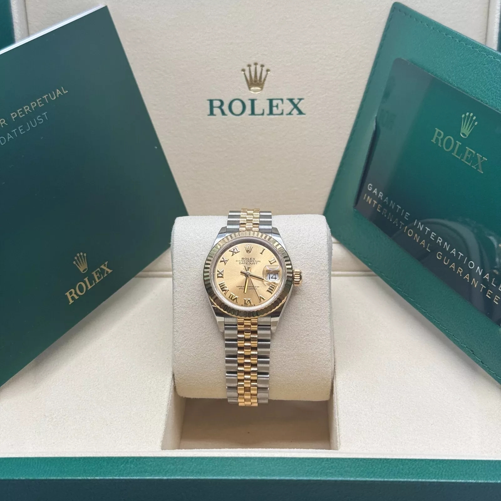 【Super Clone】RLX Lady-Datejust 28mm 279173 Champagne Roman Dial Oyster Bracelet