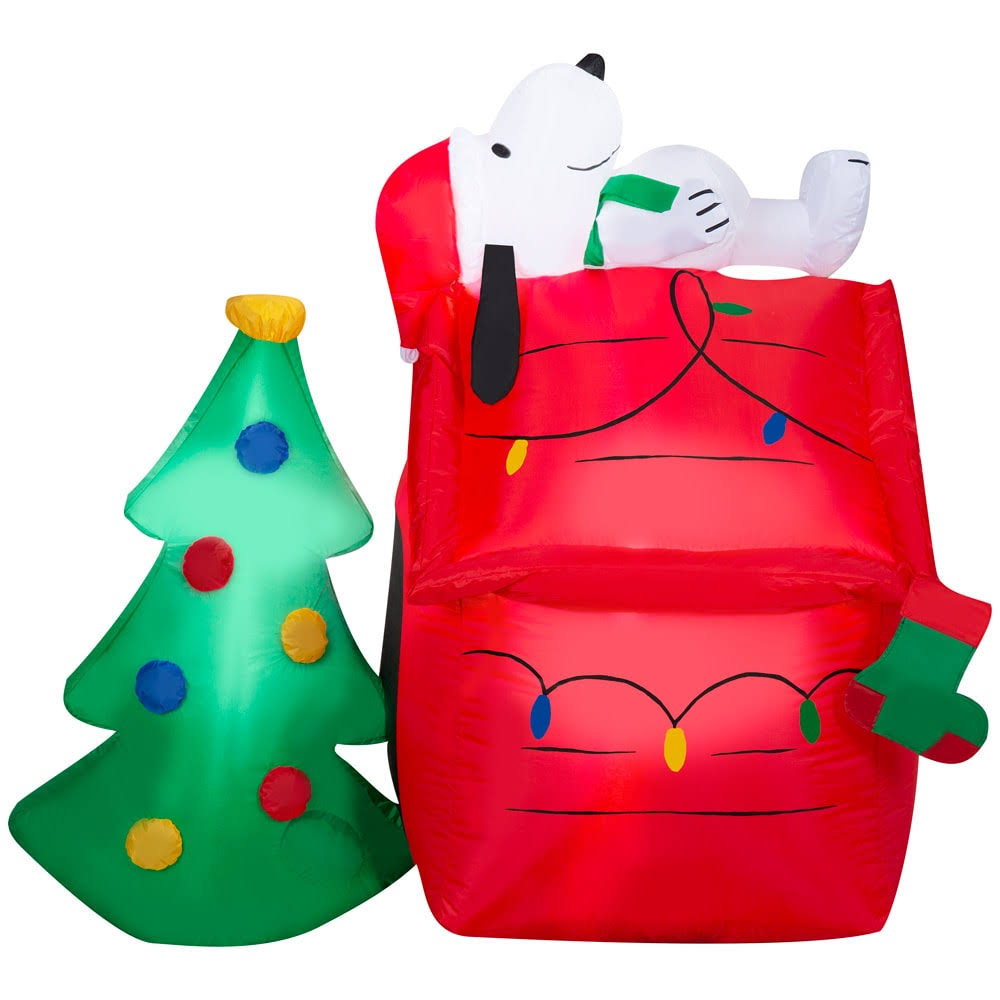 Snoopy Scene Airblown Inflatable Christmas Tree Yard Decoration - 4.5