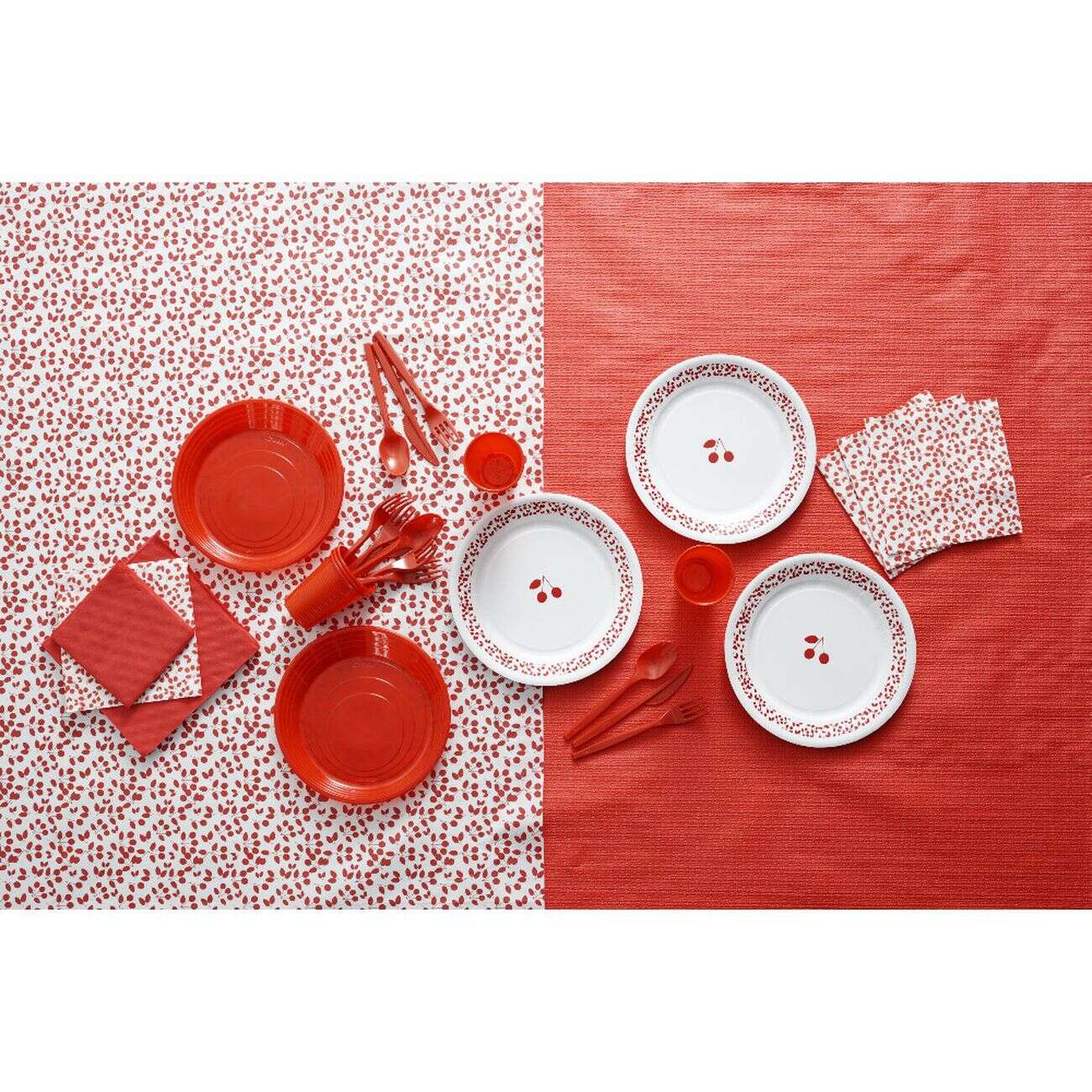 Nappe damassée rouge en papier 6 m