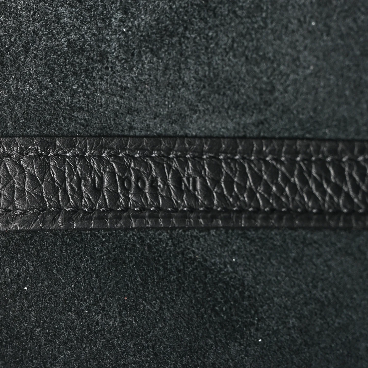 Taurillon Clemence Picotin Lock 22 MM Black