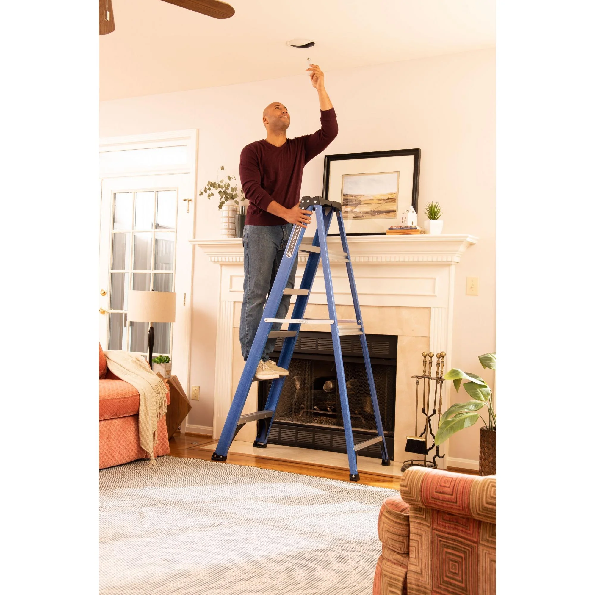 Louisville Ladder 6 ' Fiberglass Step, 10' Reach, 225 - Lb, Load Capacity, W - 3217 - 06