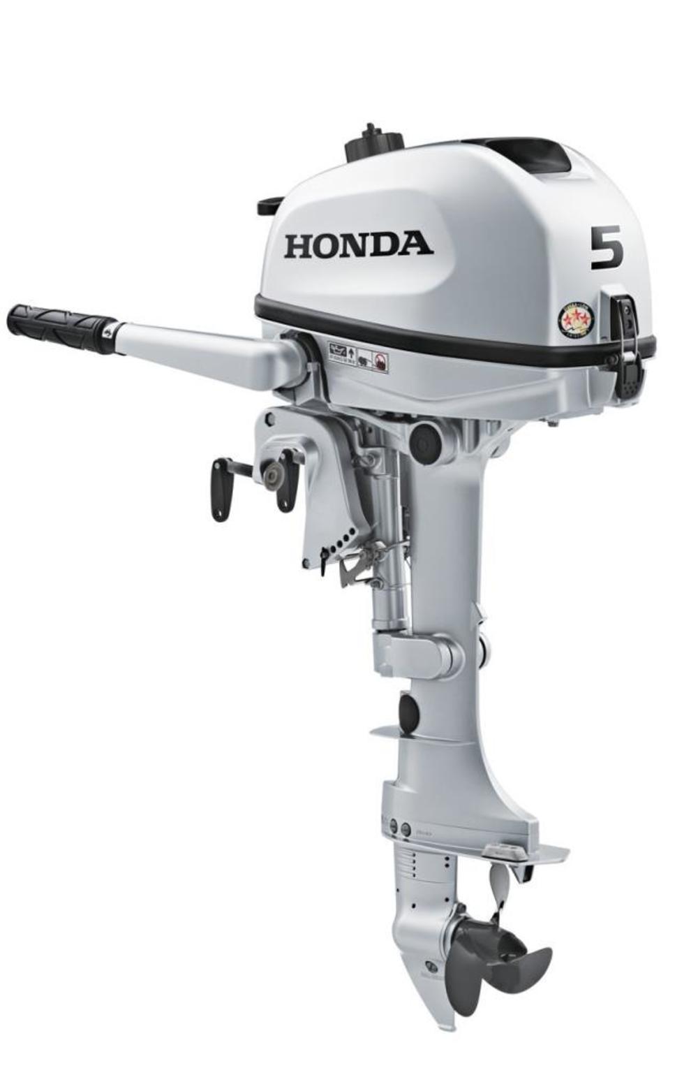Moteur hors-bord 5 CV avec barre franche, arbre de 20 pouces