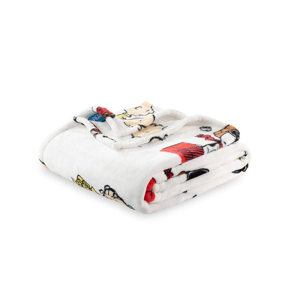 Peanuts VelvetLoft Cute Character Throw by Berkshire Blanket
