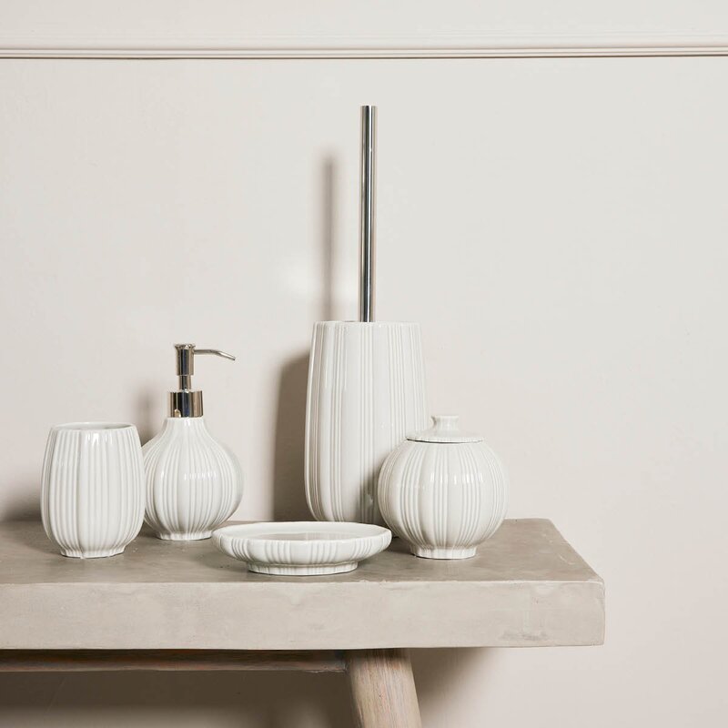 Lily tannbørsteholder 10,6 cm brun sand