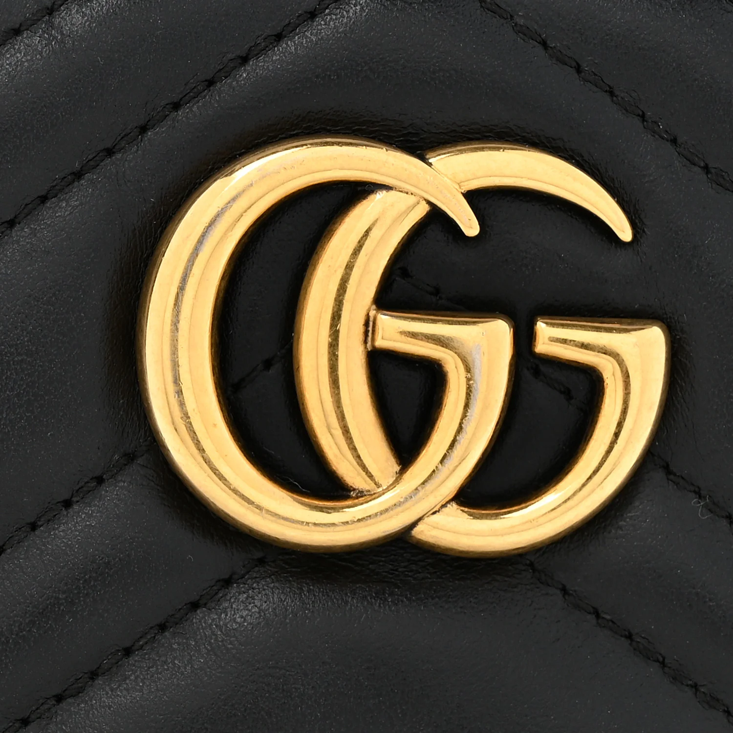 Calfskin Matelasse Mini GG Marmont Chain Shoulder Bag Black