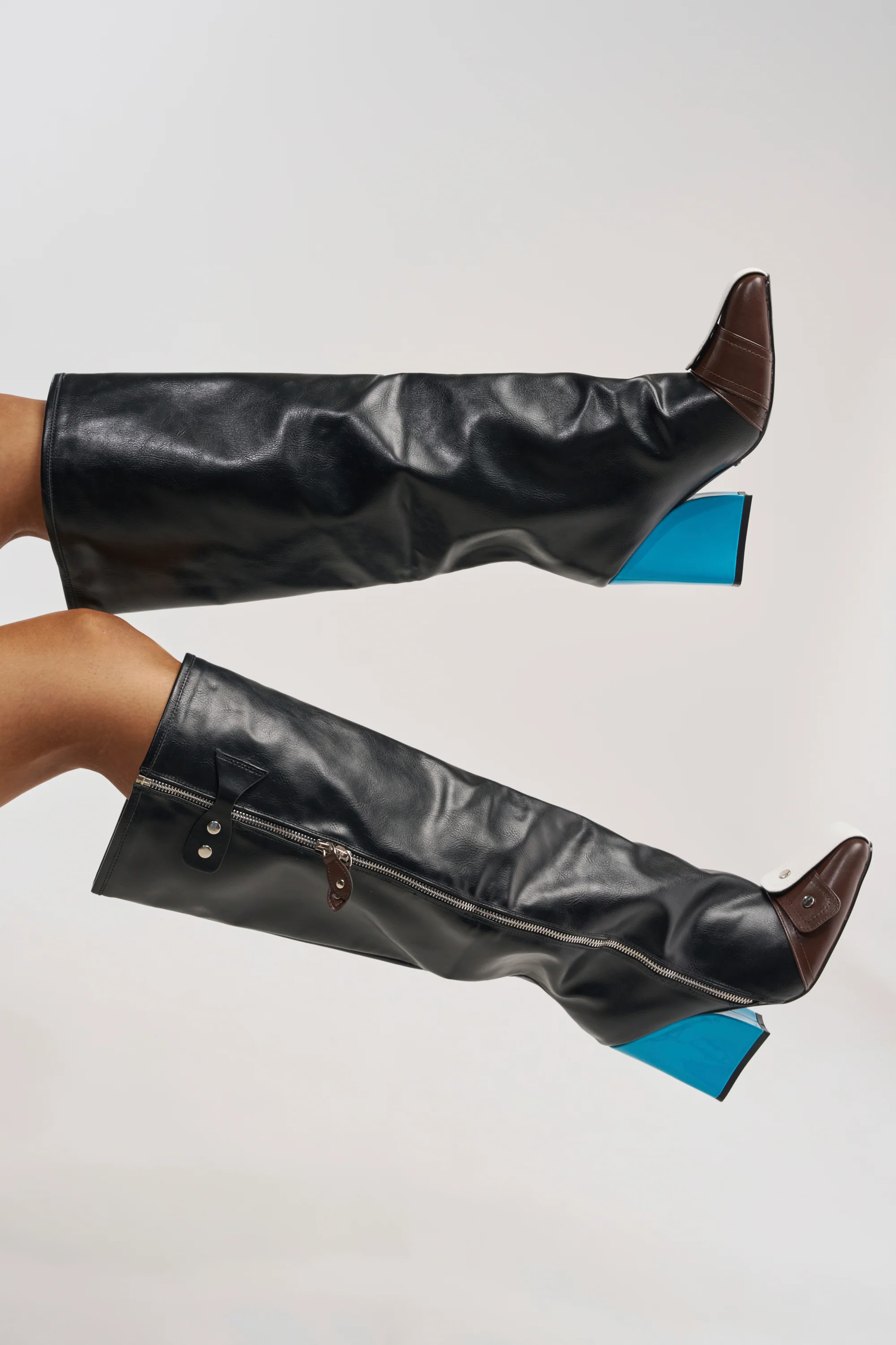 AZALEA WANG AXTON BLACK MULTI COLOR BLOCKED BLOCK BOOT - Akira Store