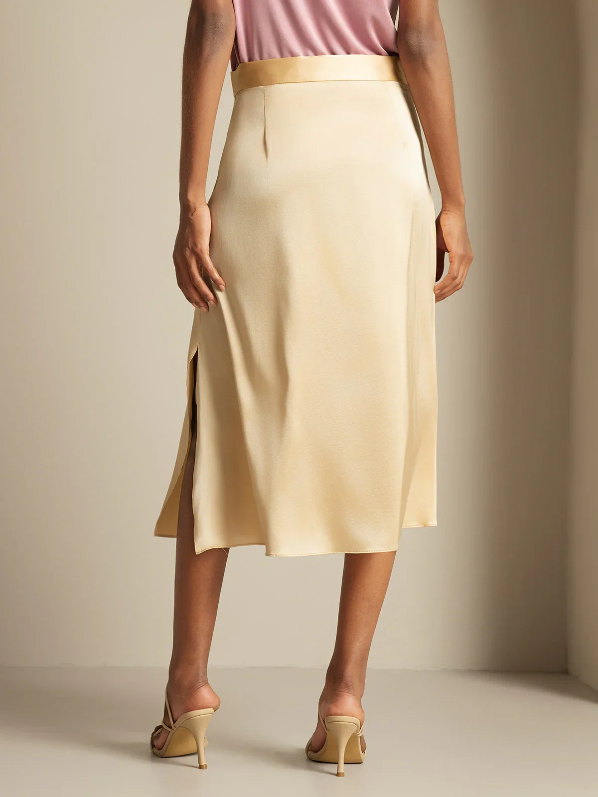 19Momme Silk A Line Long Slit Skirt with Zipper Design